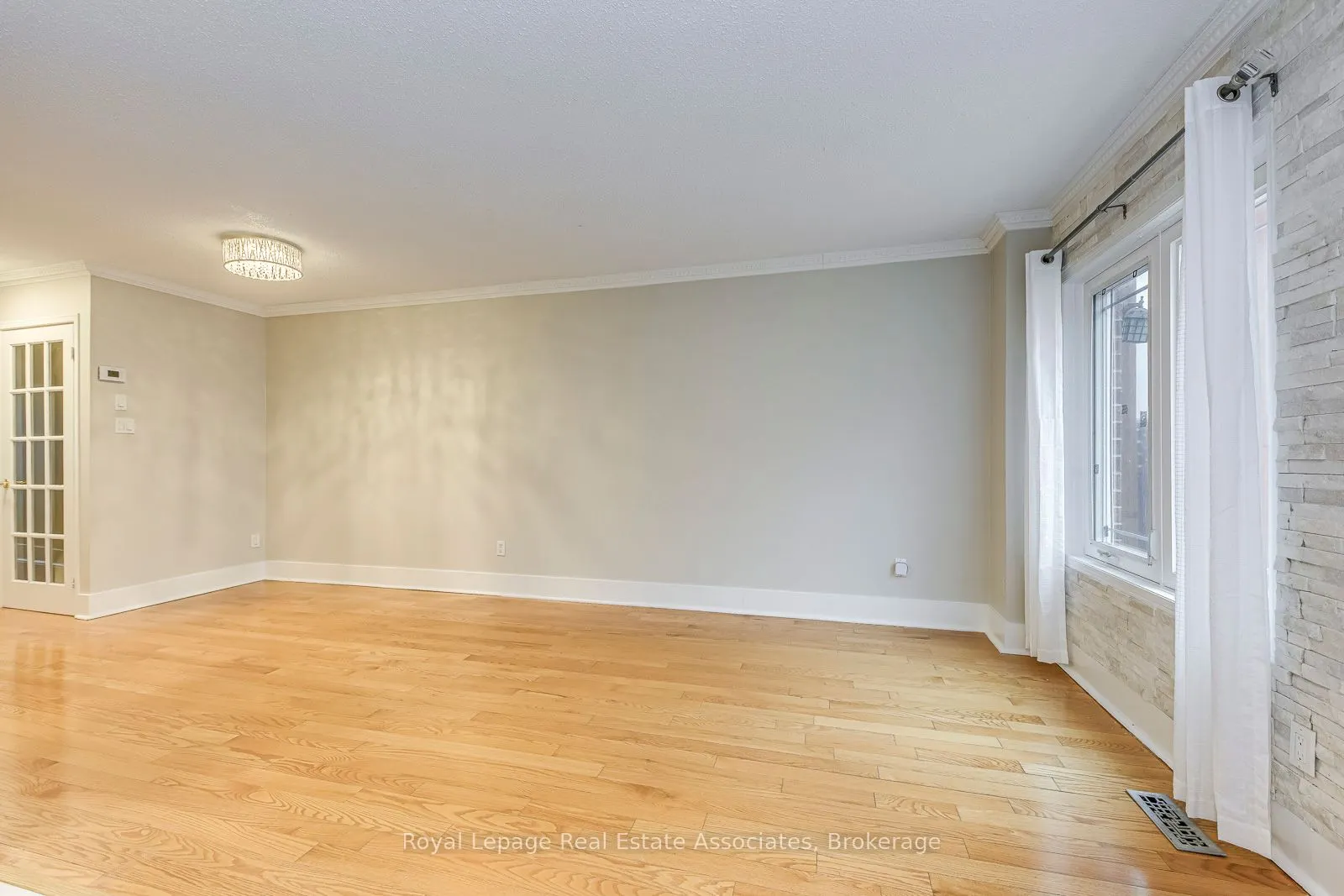 6978 Lisanne Court