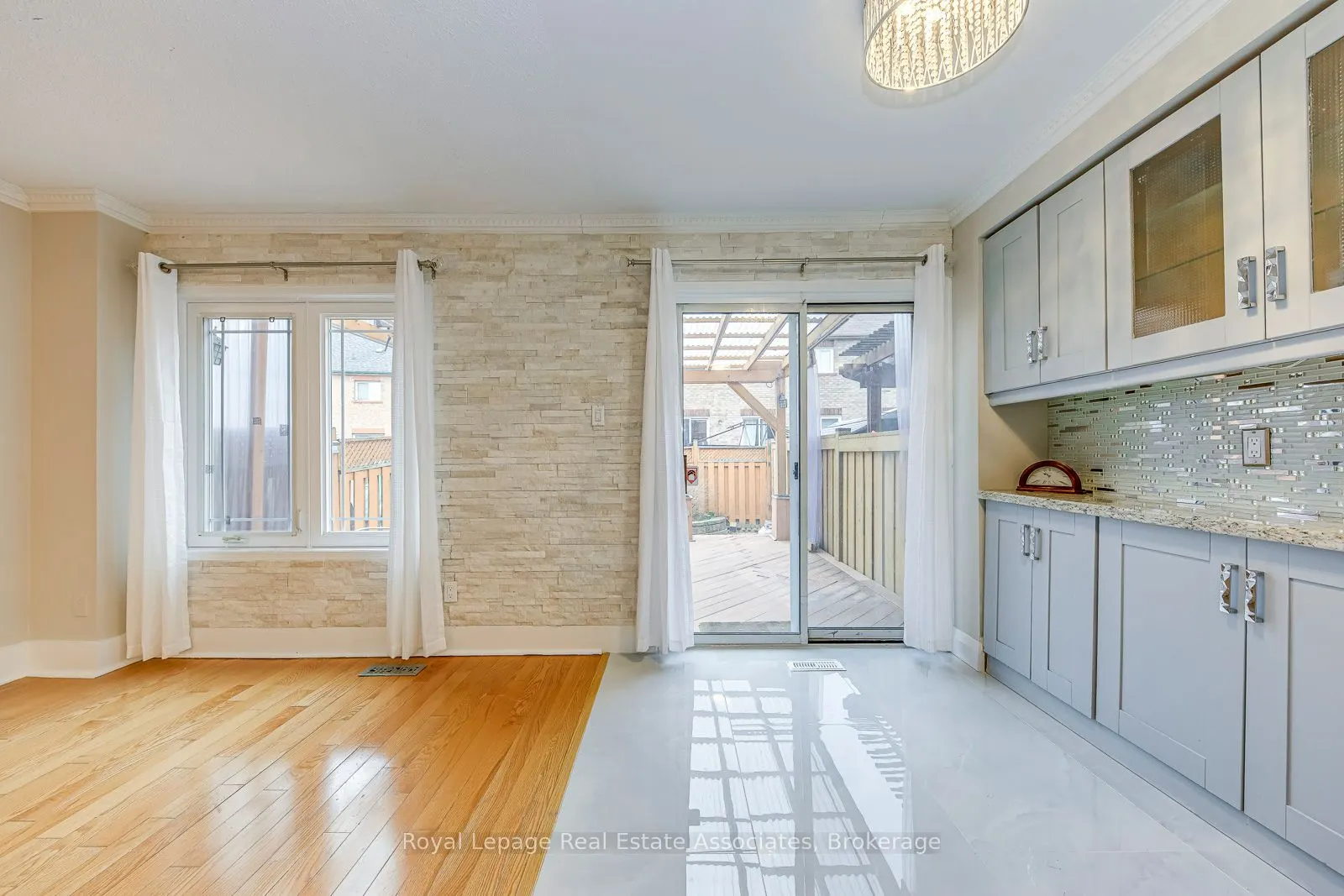 6978 Lisanne Court