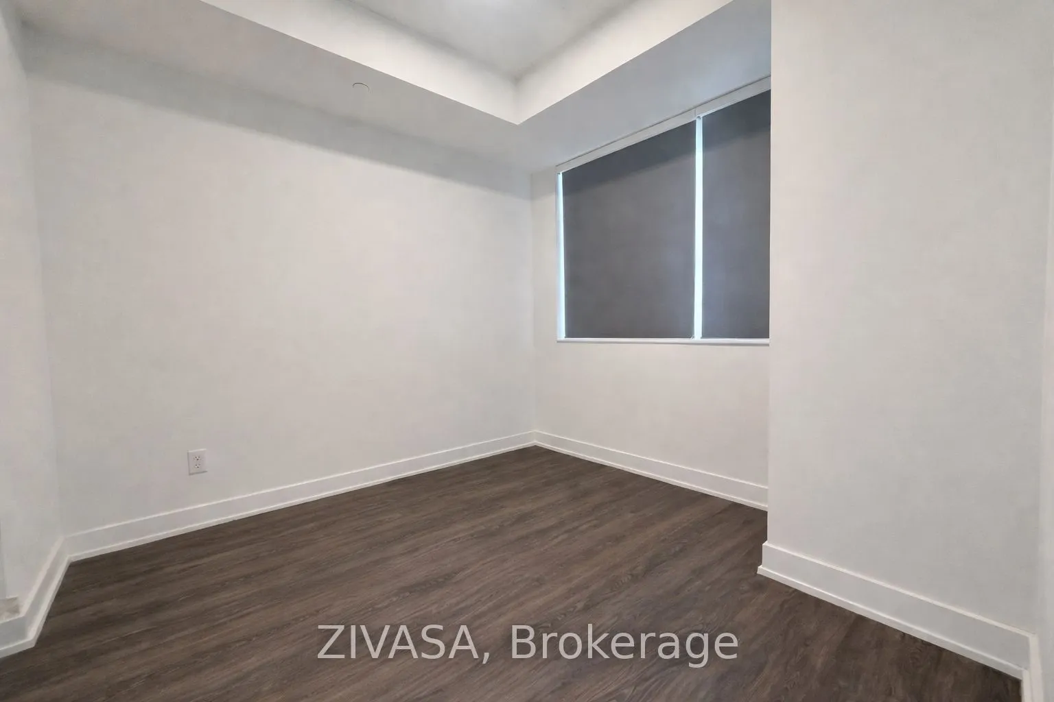 1926 Lakeshore Boulevard W #3911