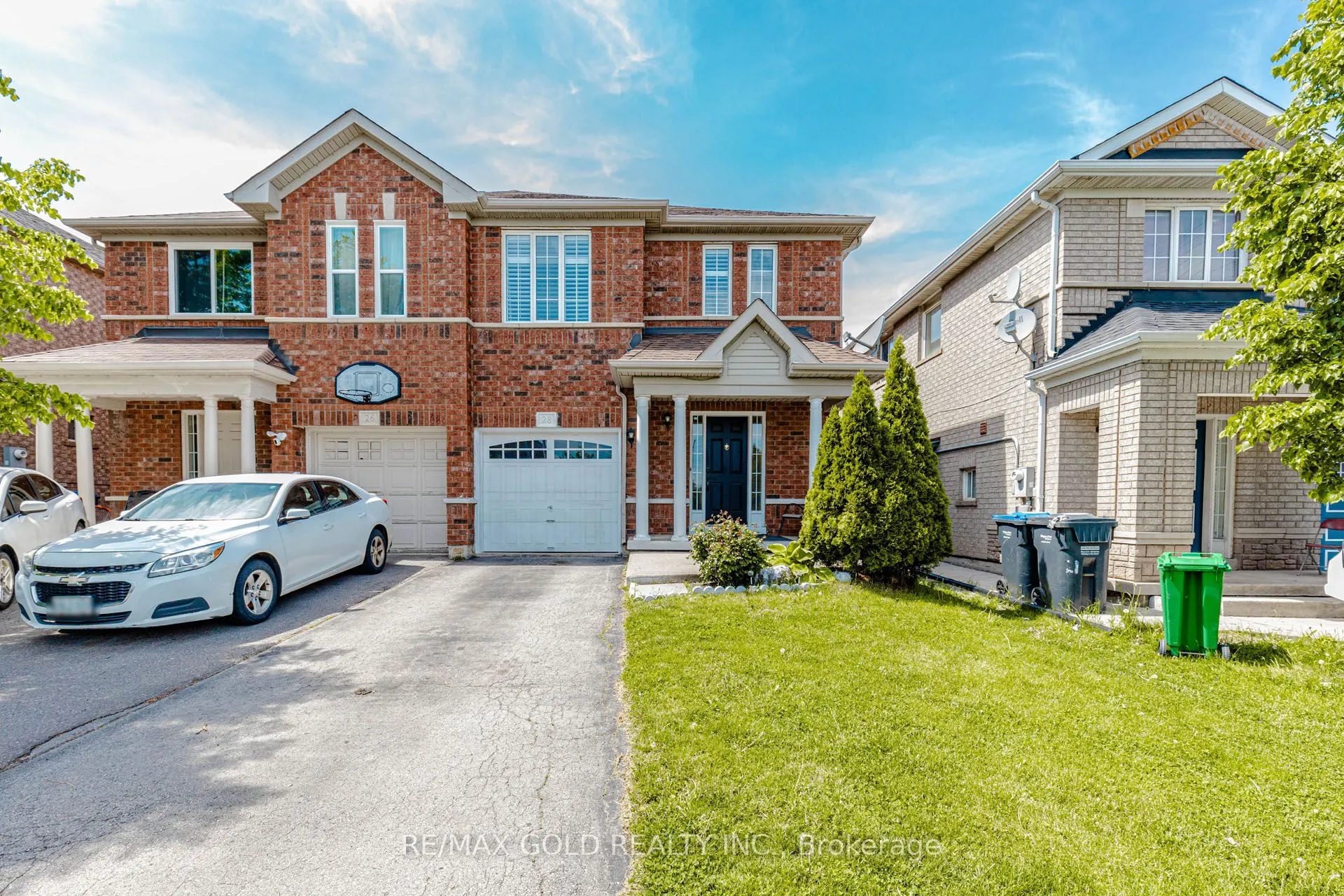 28 Rivermere Court
