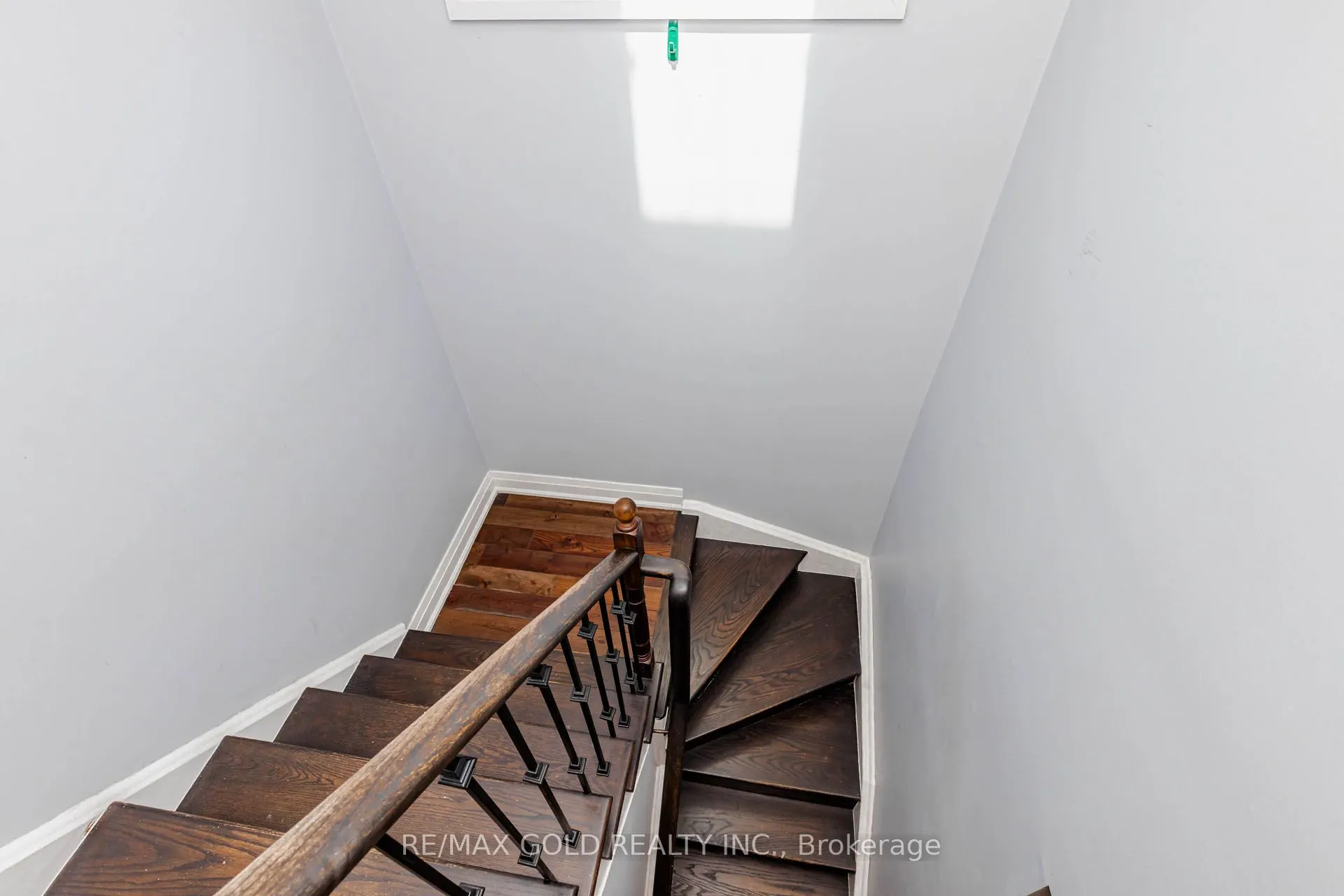 28 Rivermere Court