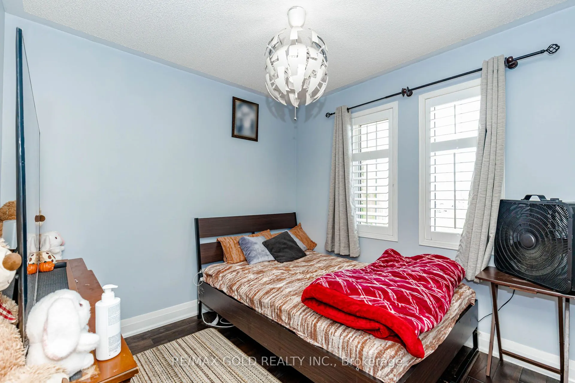 28 Rivermere Court