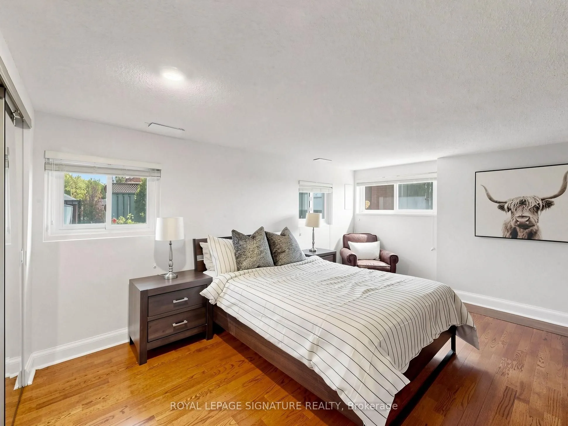 2094 Water's Edge Drive