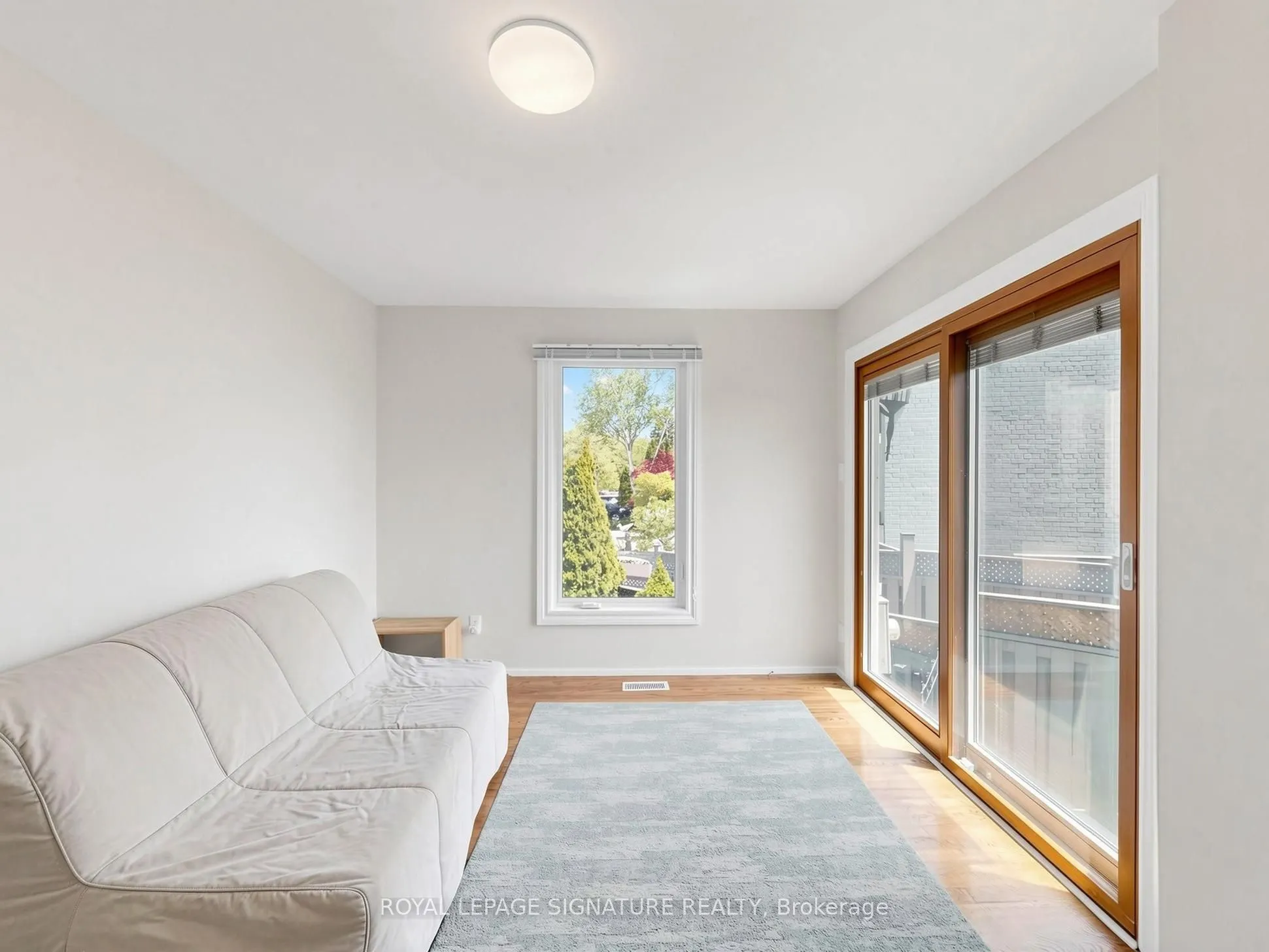 2094 Water's Edge Drive