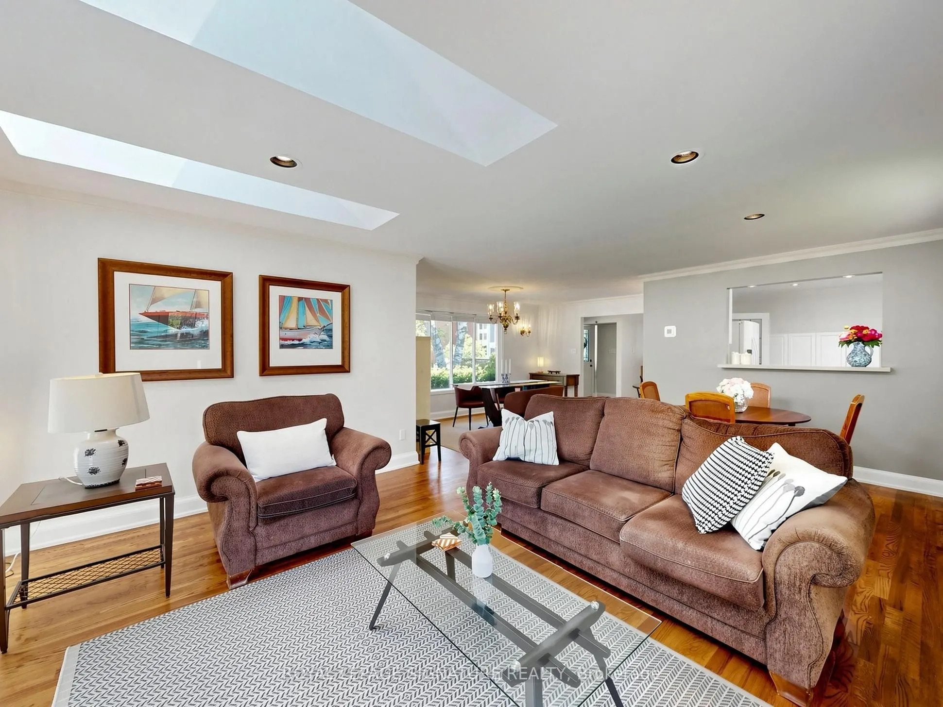 2094 Water's Edge Drive