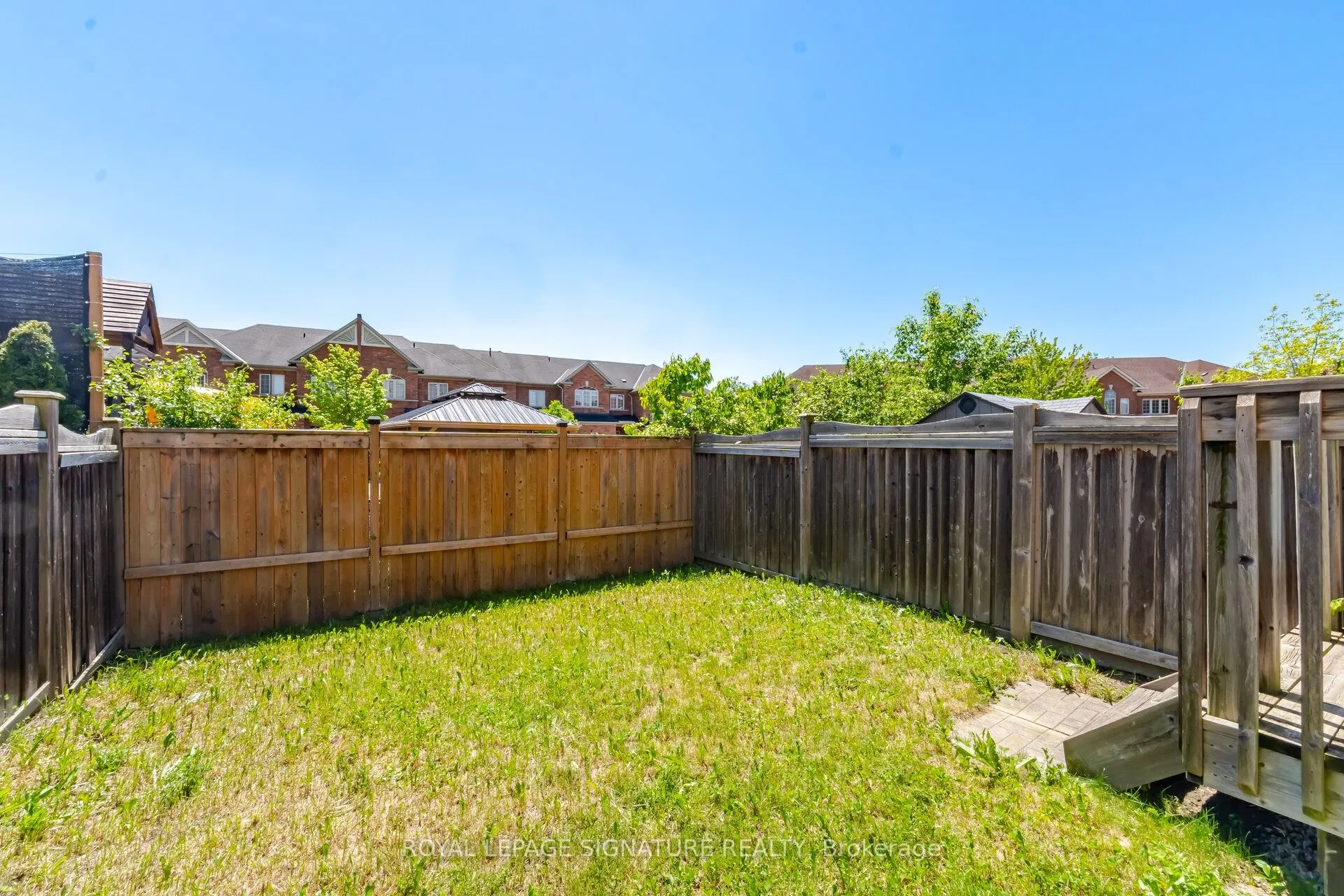 33 Bay Breeze Drive