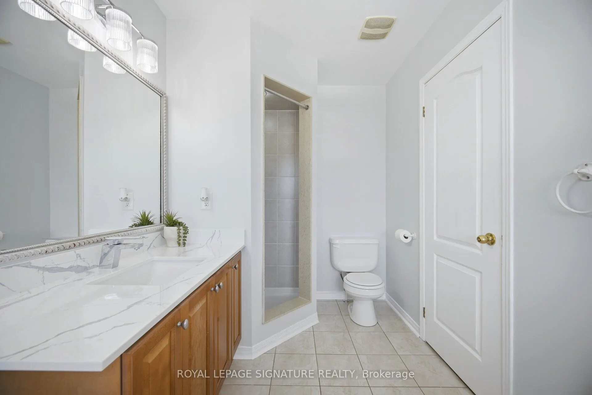 33 Bay Breeze Drive