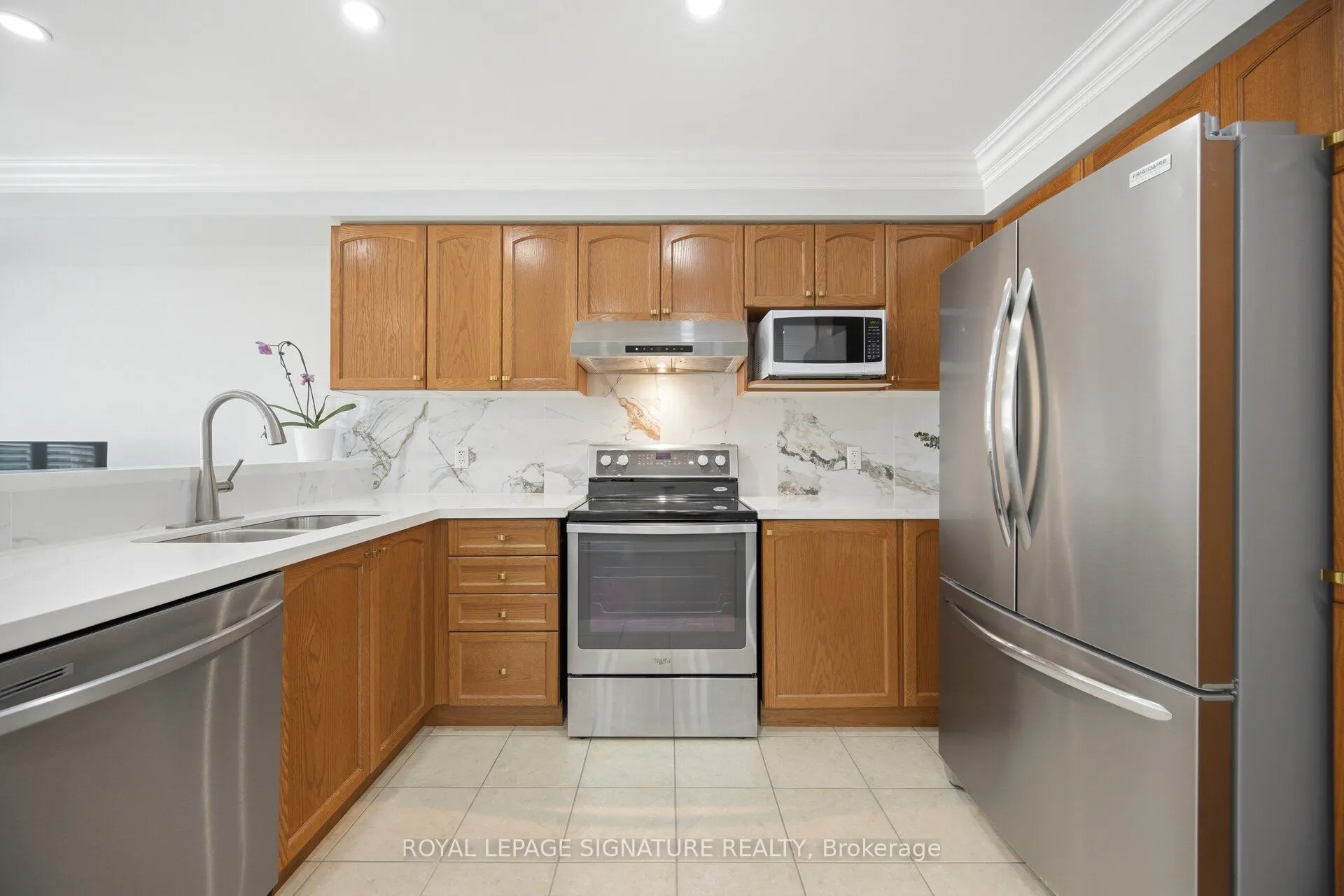 33 Bay Breeze Drive