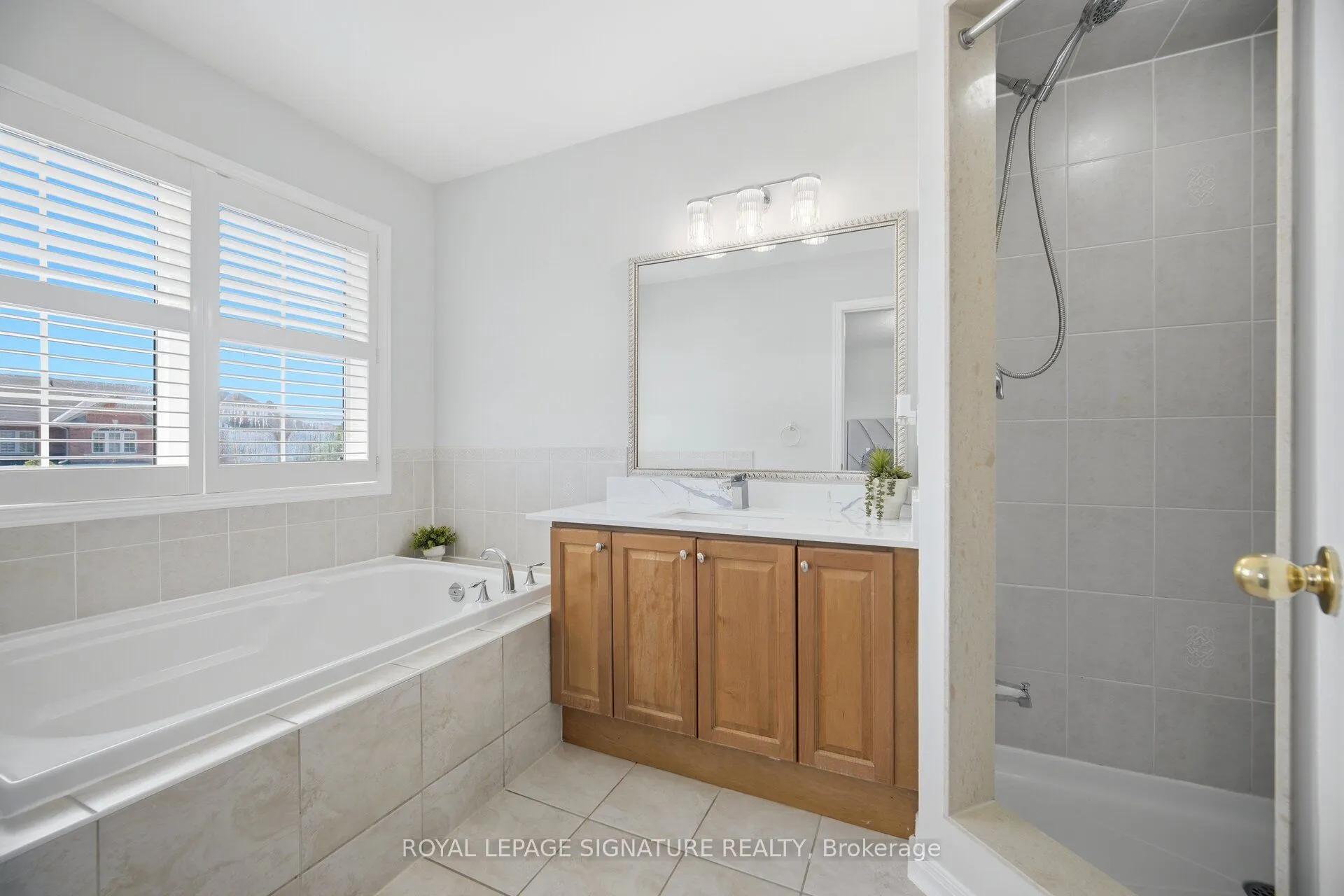 33 Bay Breeze Drive