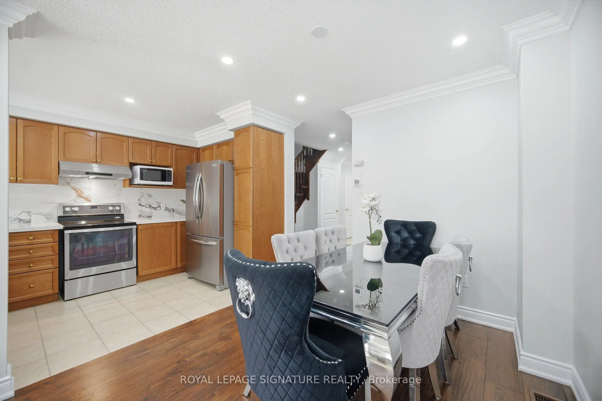 33 Bay Breeze Drive