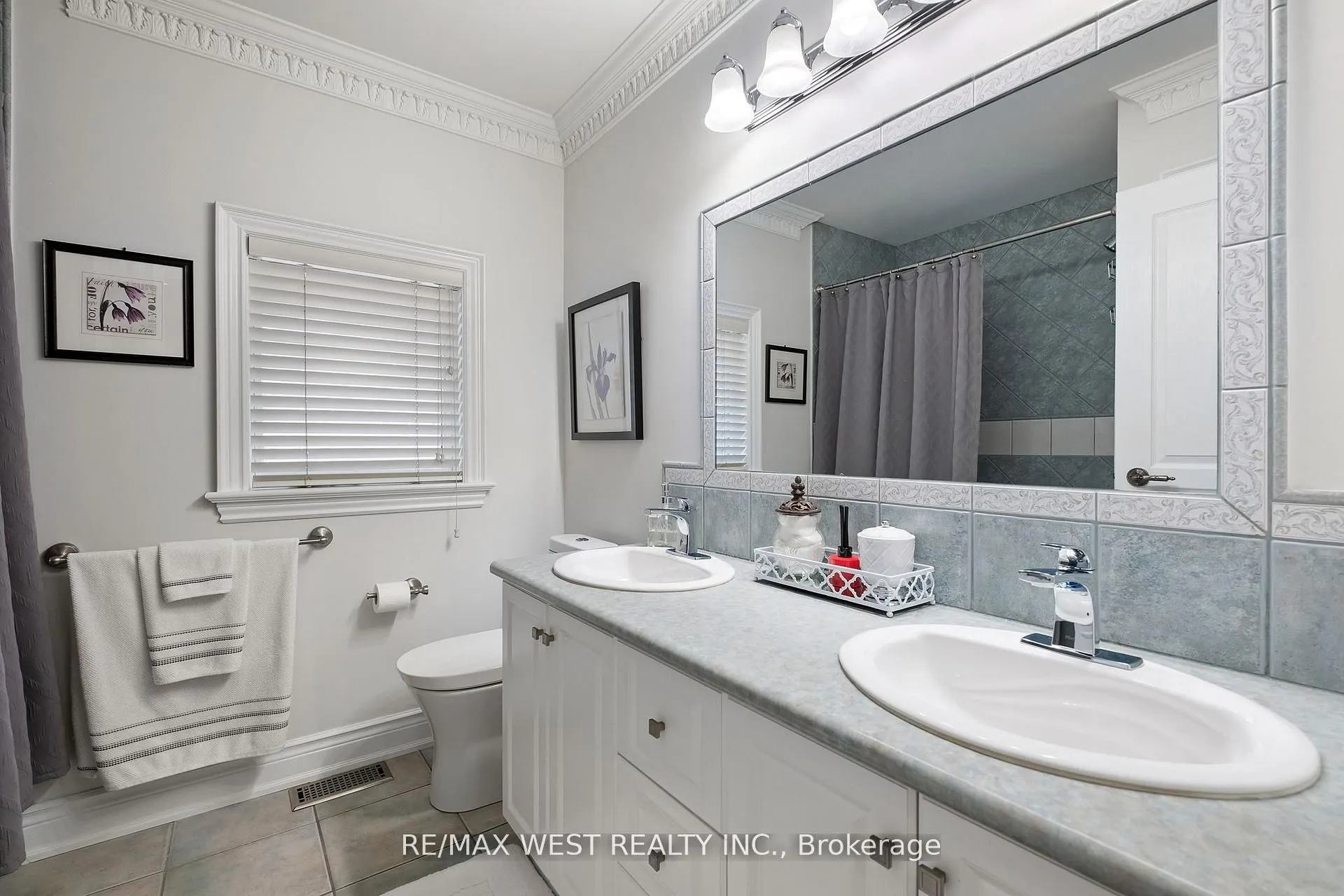 11 Tremont Road