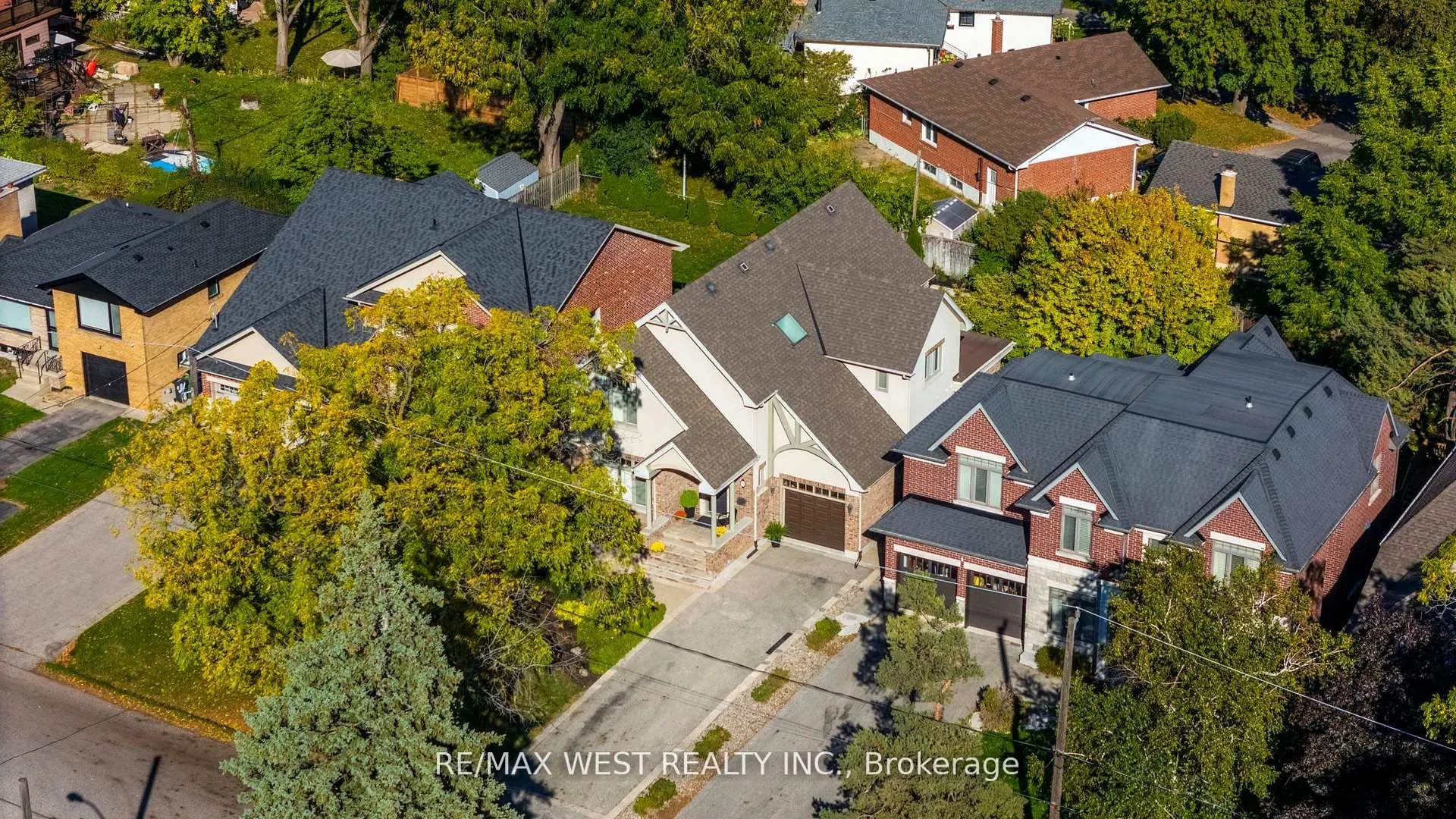 11 Tremont Road