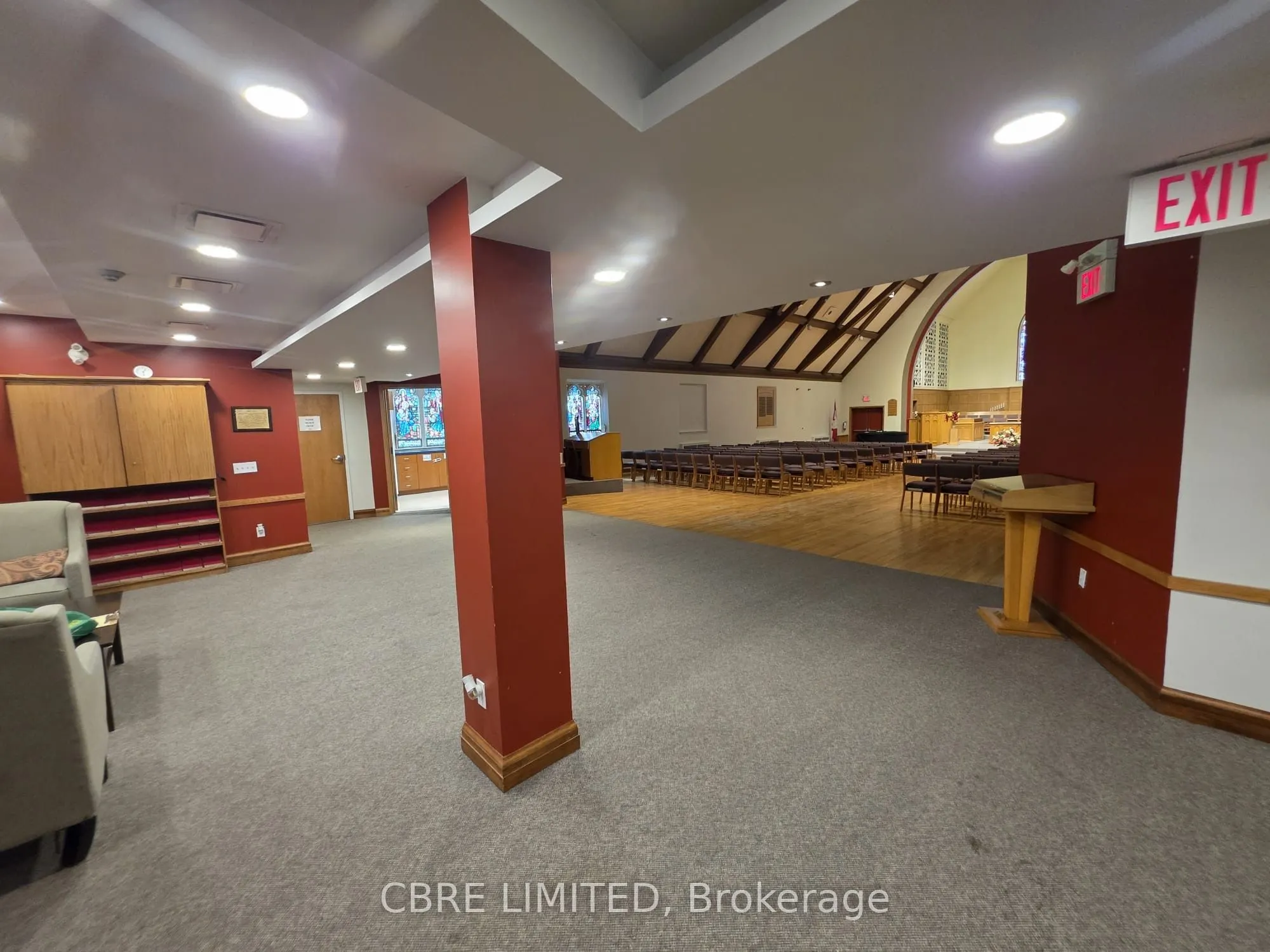 151 Lakeshore Road W