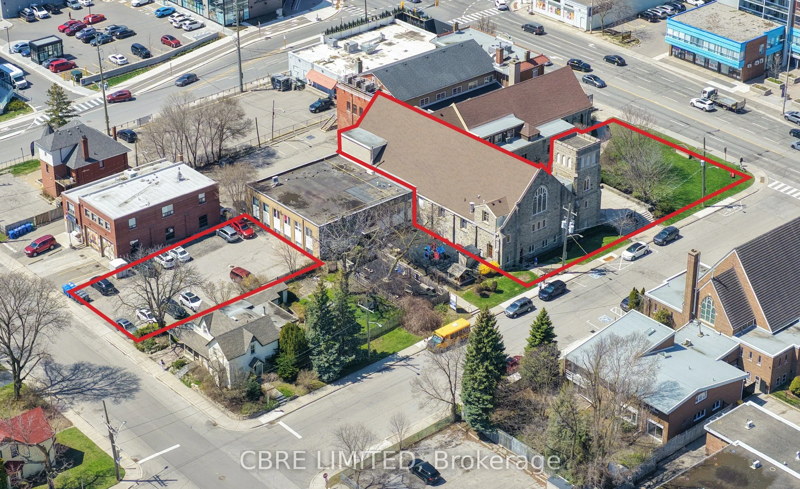 151 Lakeshore Road W
