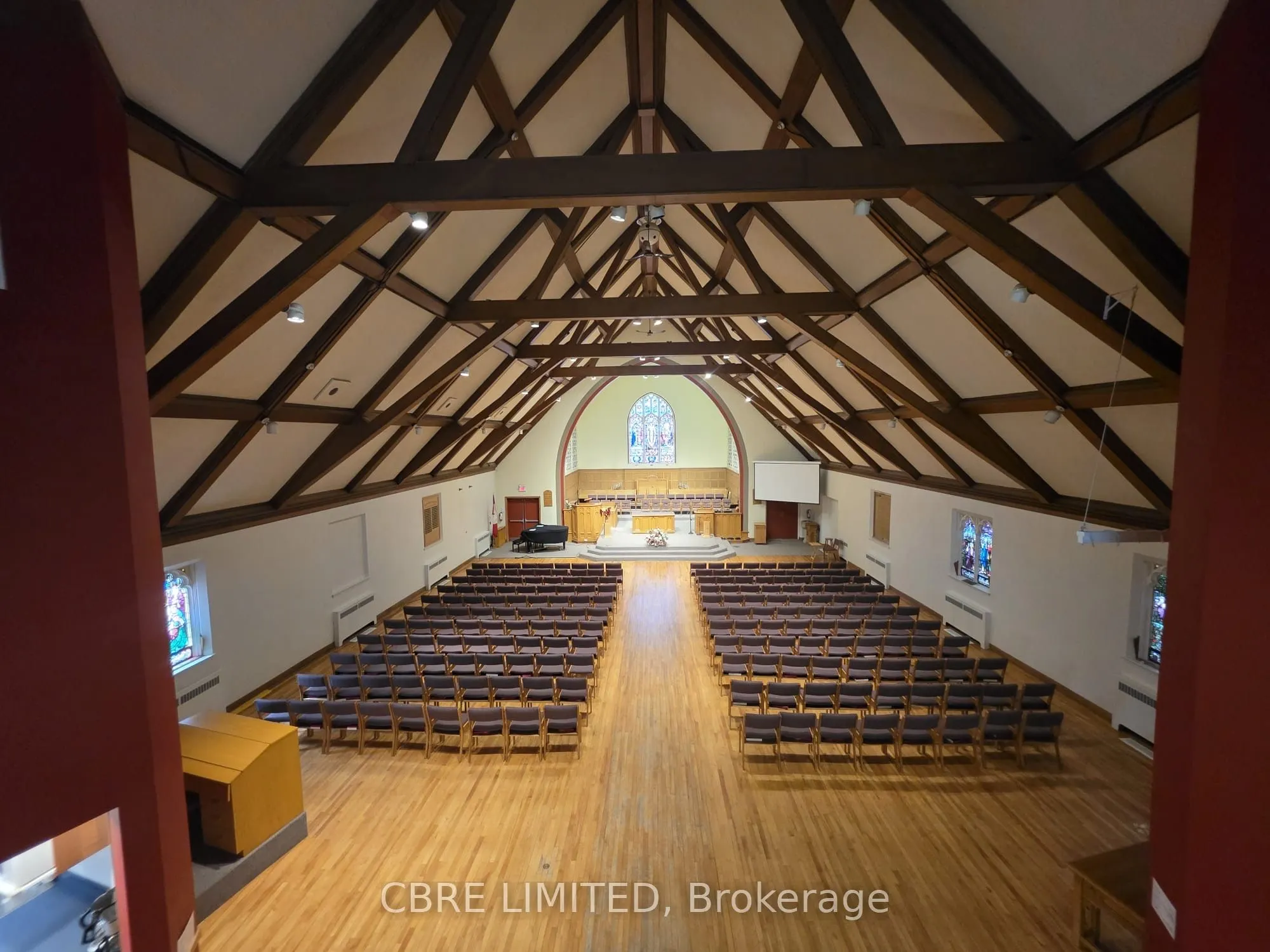 151 Lakeshore Road W