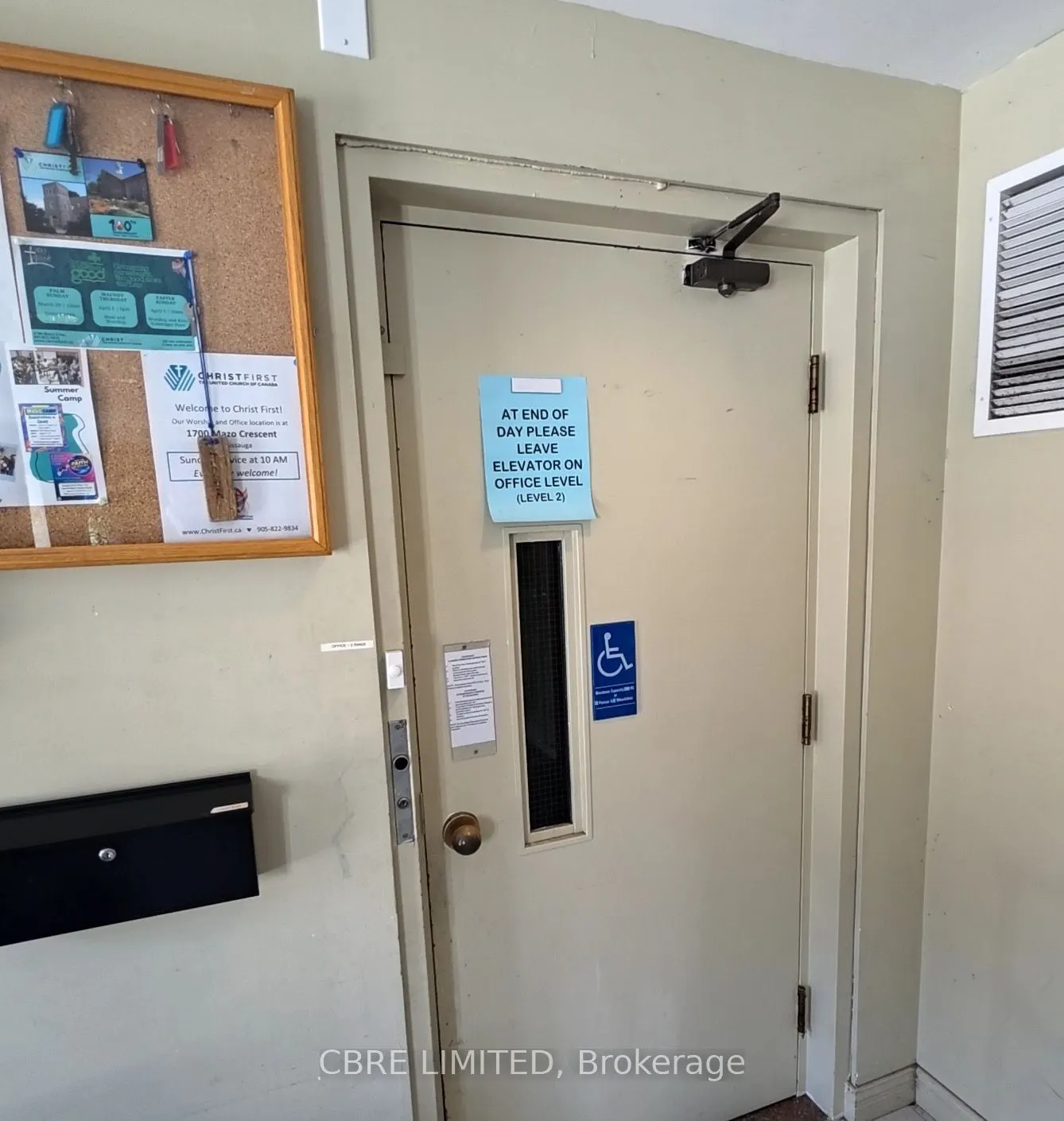 151 Lakeshore Road W