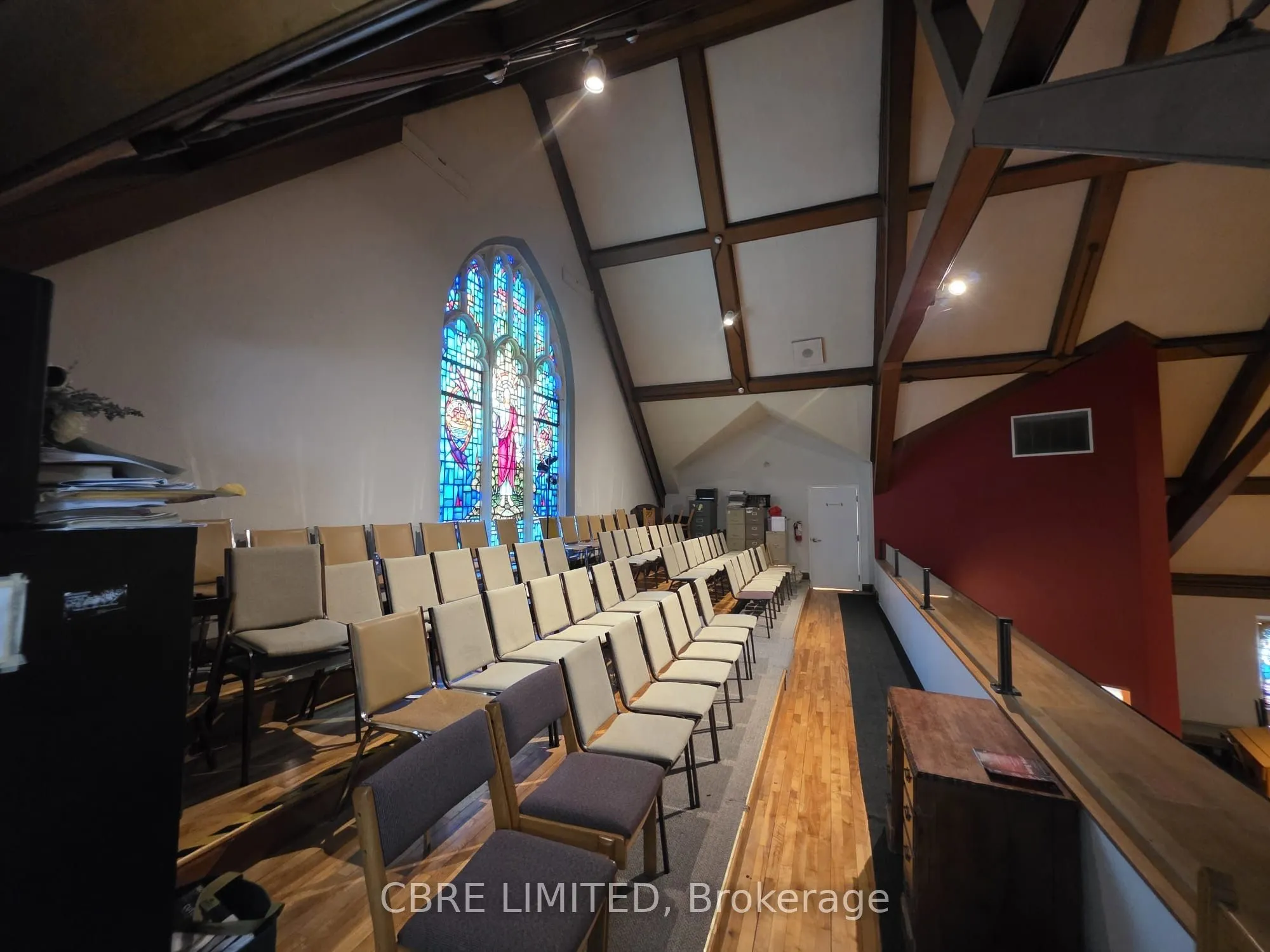 151 Lakeshore Road W