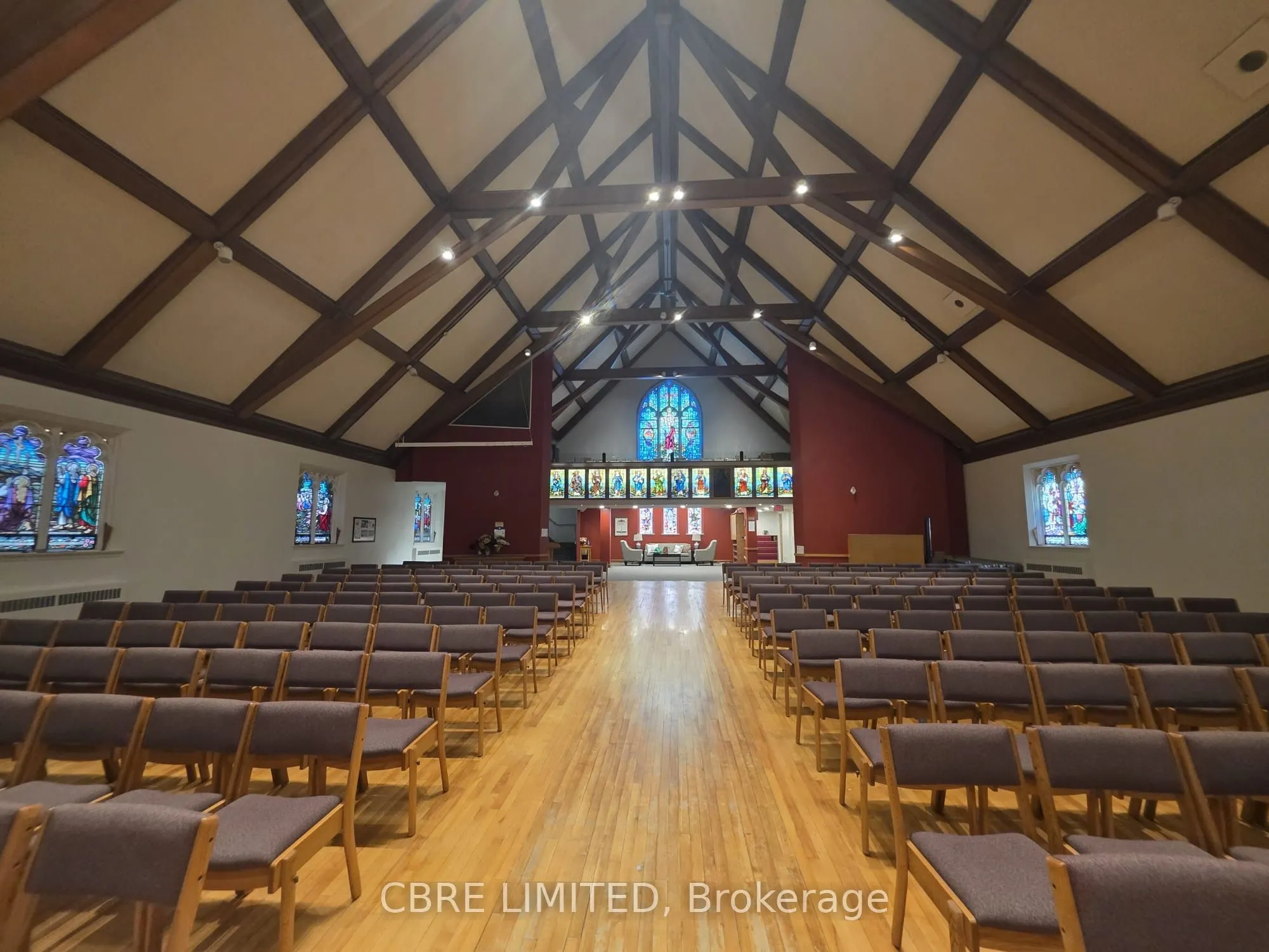 151 Lakeshore Road W