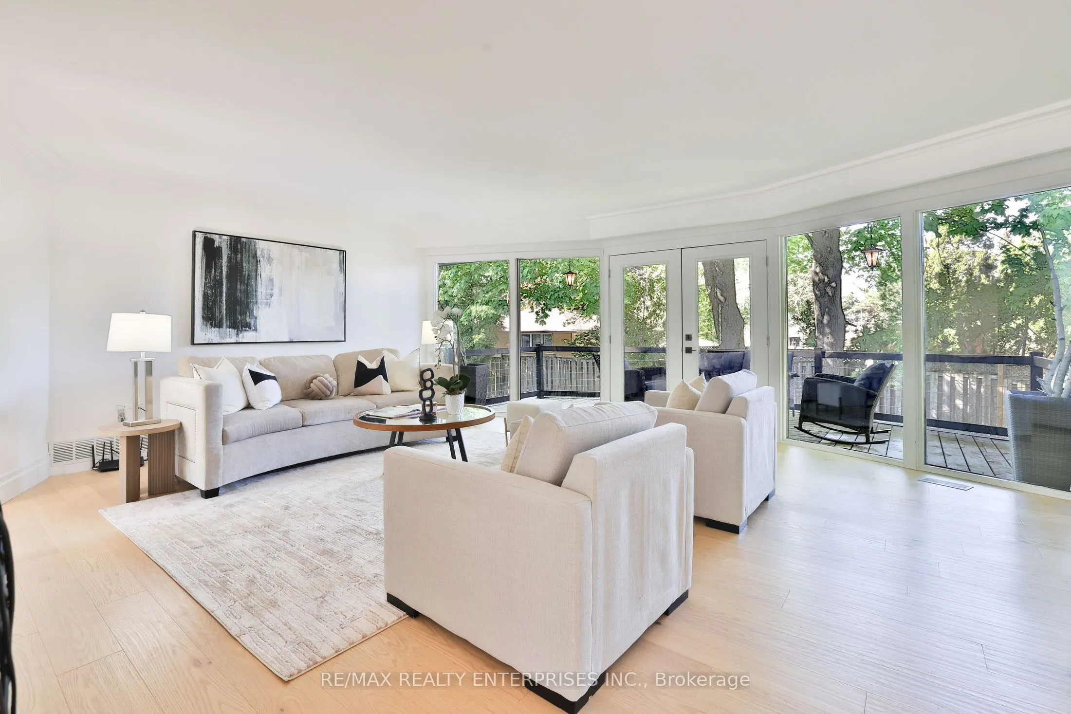 625 Sir Richards Road