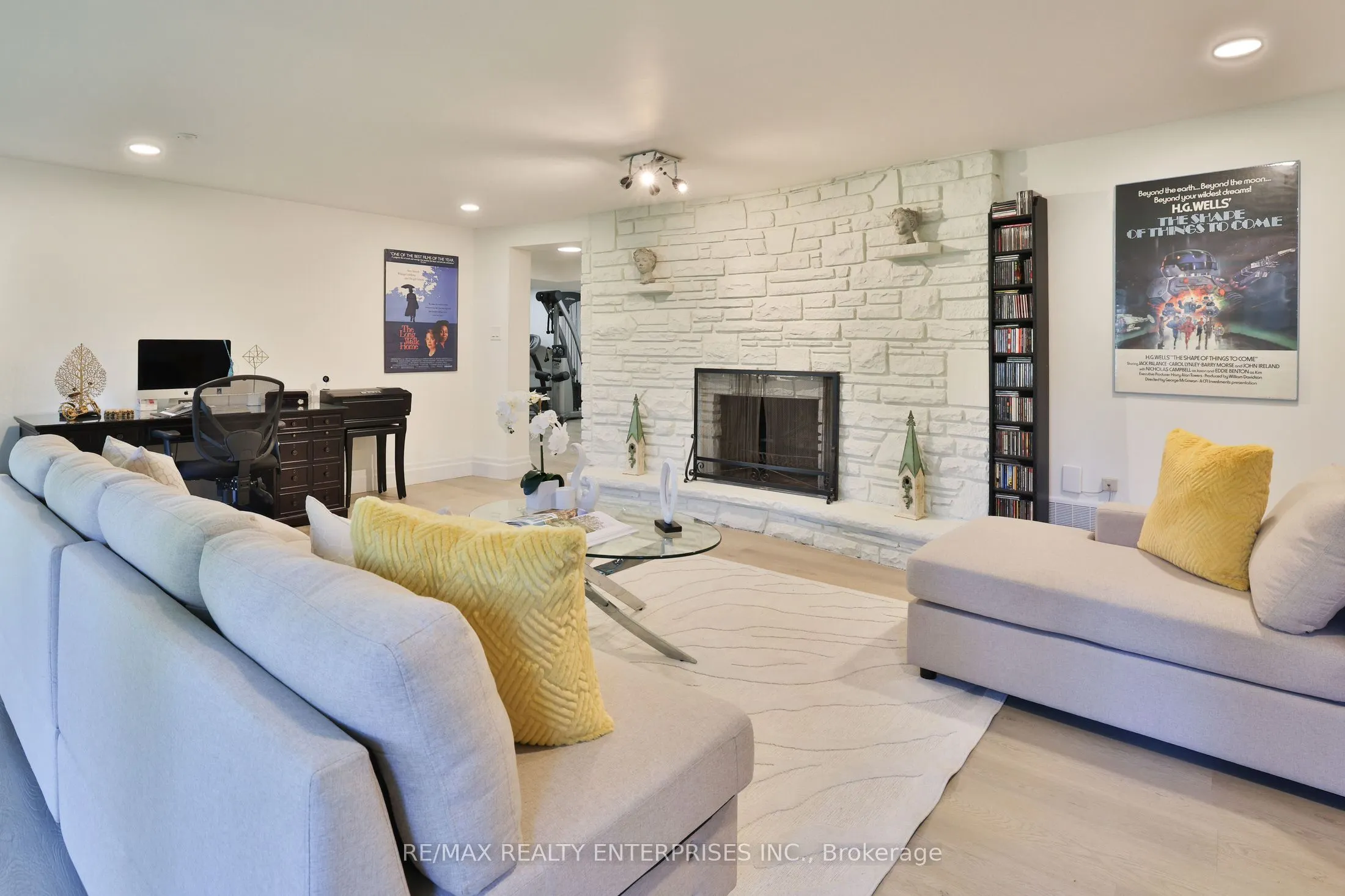 625 Sir Richards Road