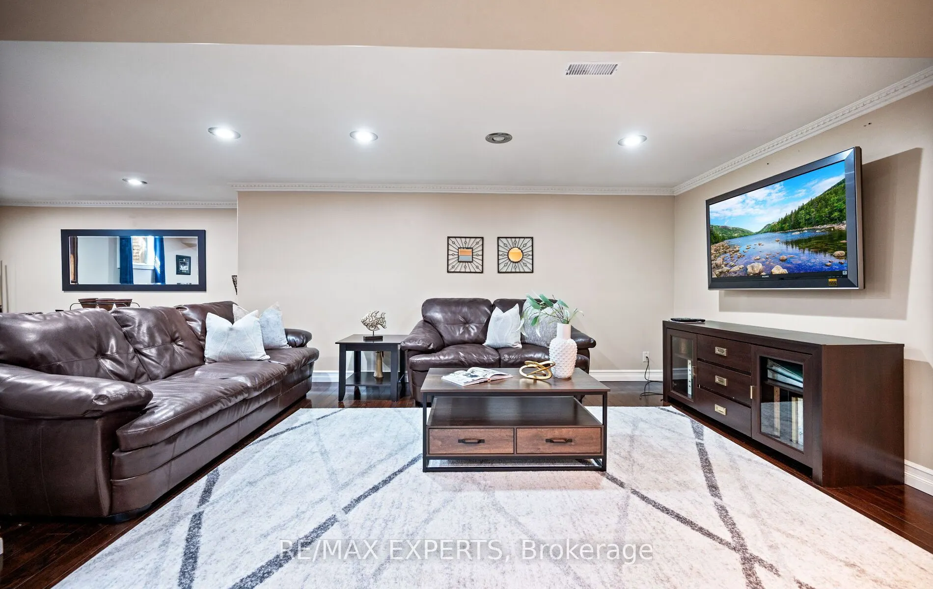 7 Goodwood Road