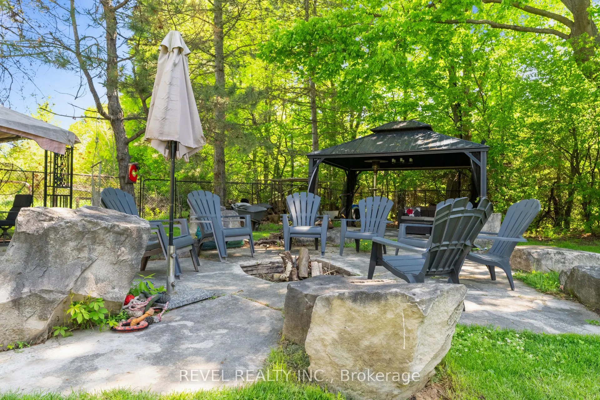 14227 Trafalgar Road