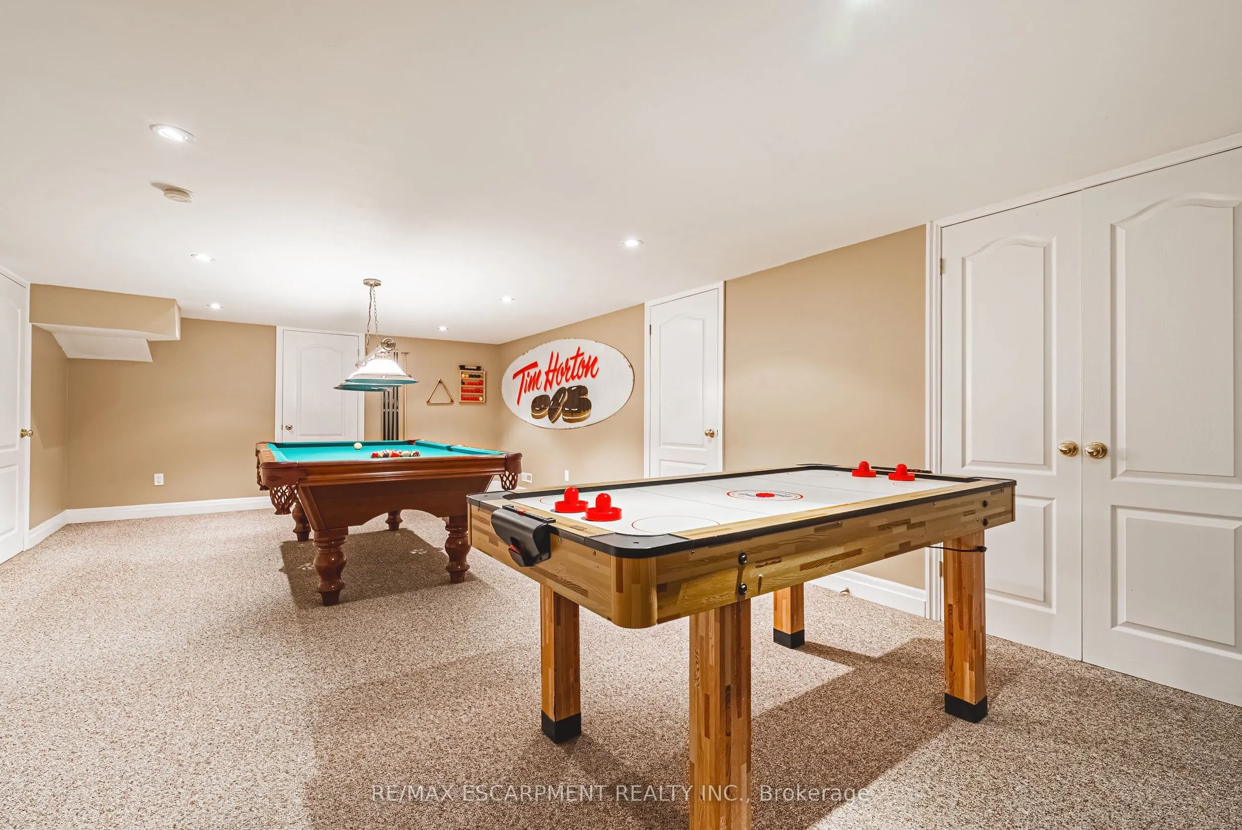 7 Colonial Crescent