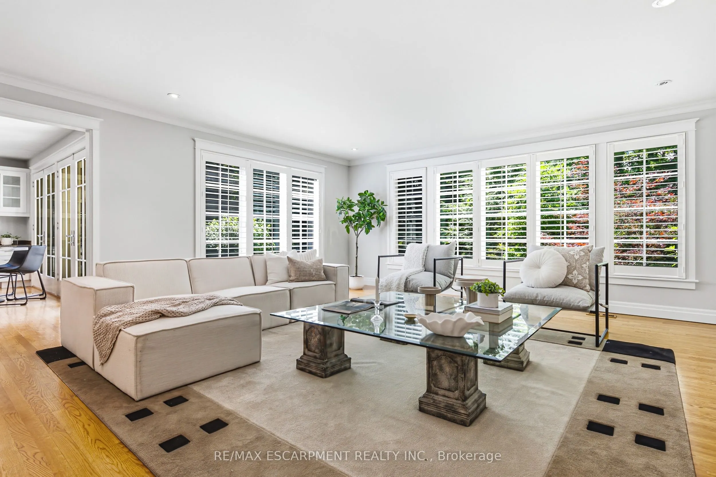 7 Colonial Crescent