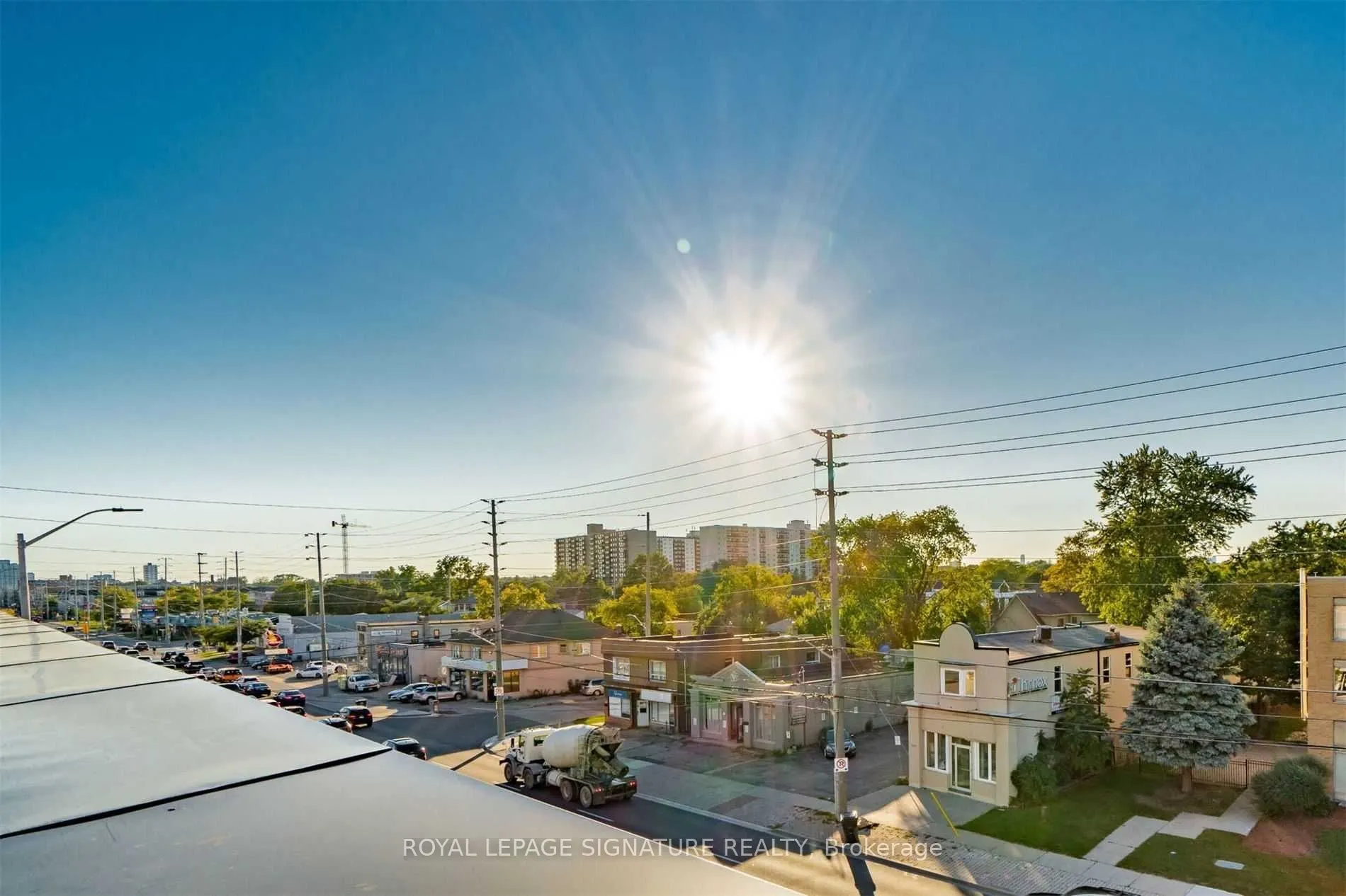 760 Lakeshore Road E #202