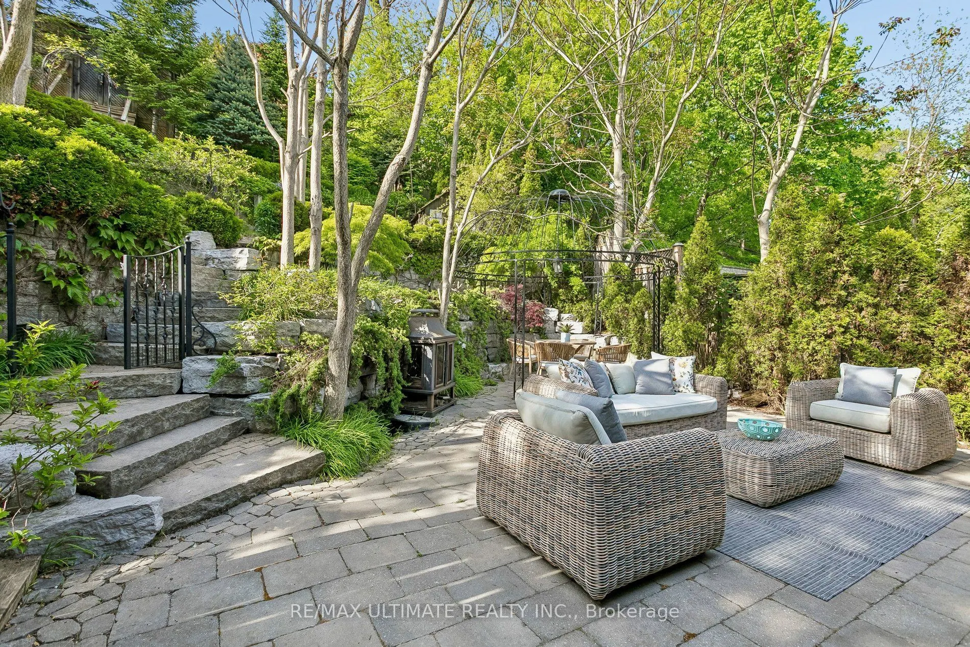 73 Bonnyview Drive