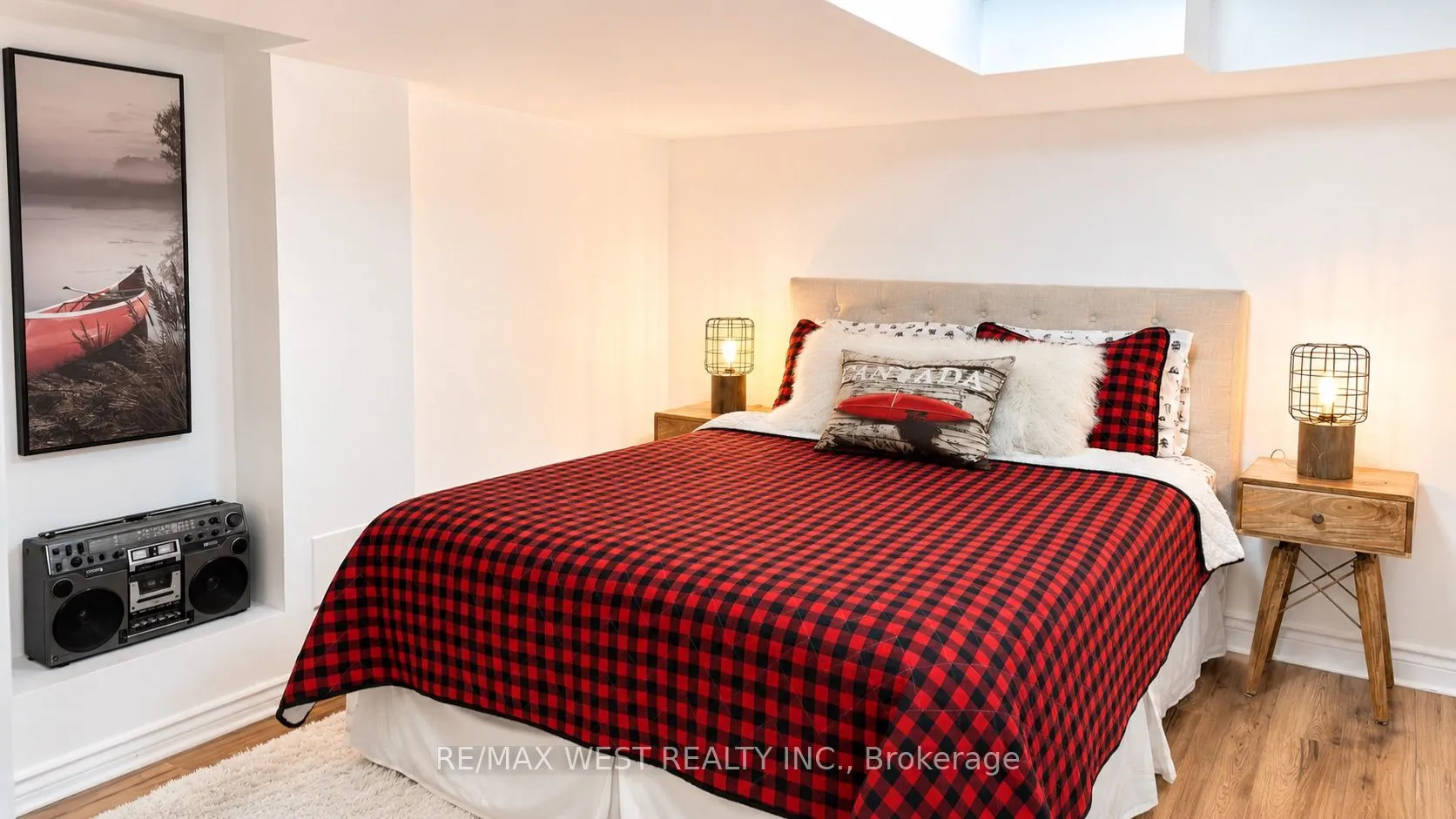 12 Brentwood Road S
