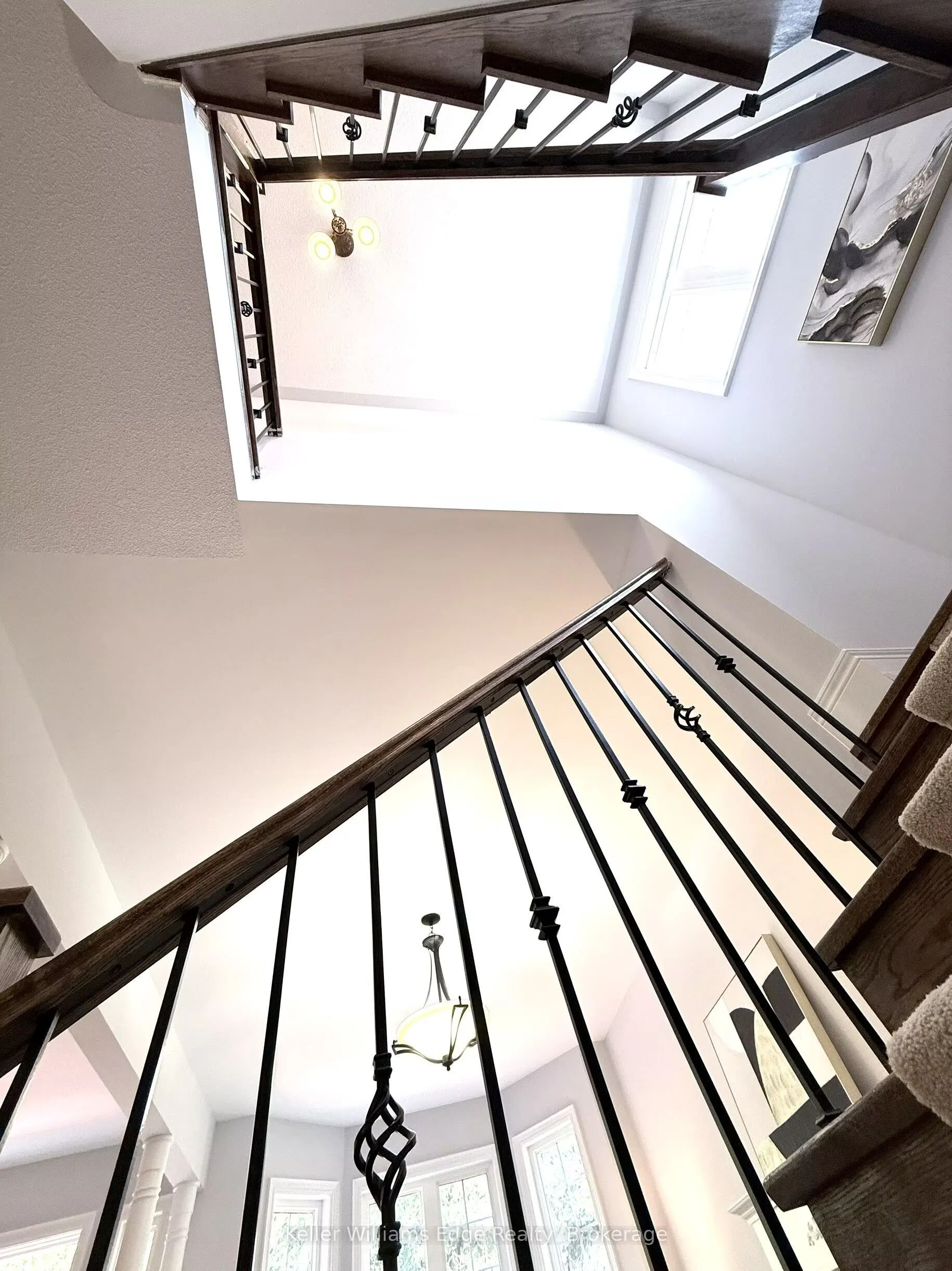 2241 Adirondak Trail