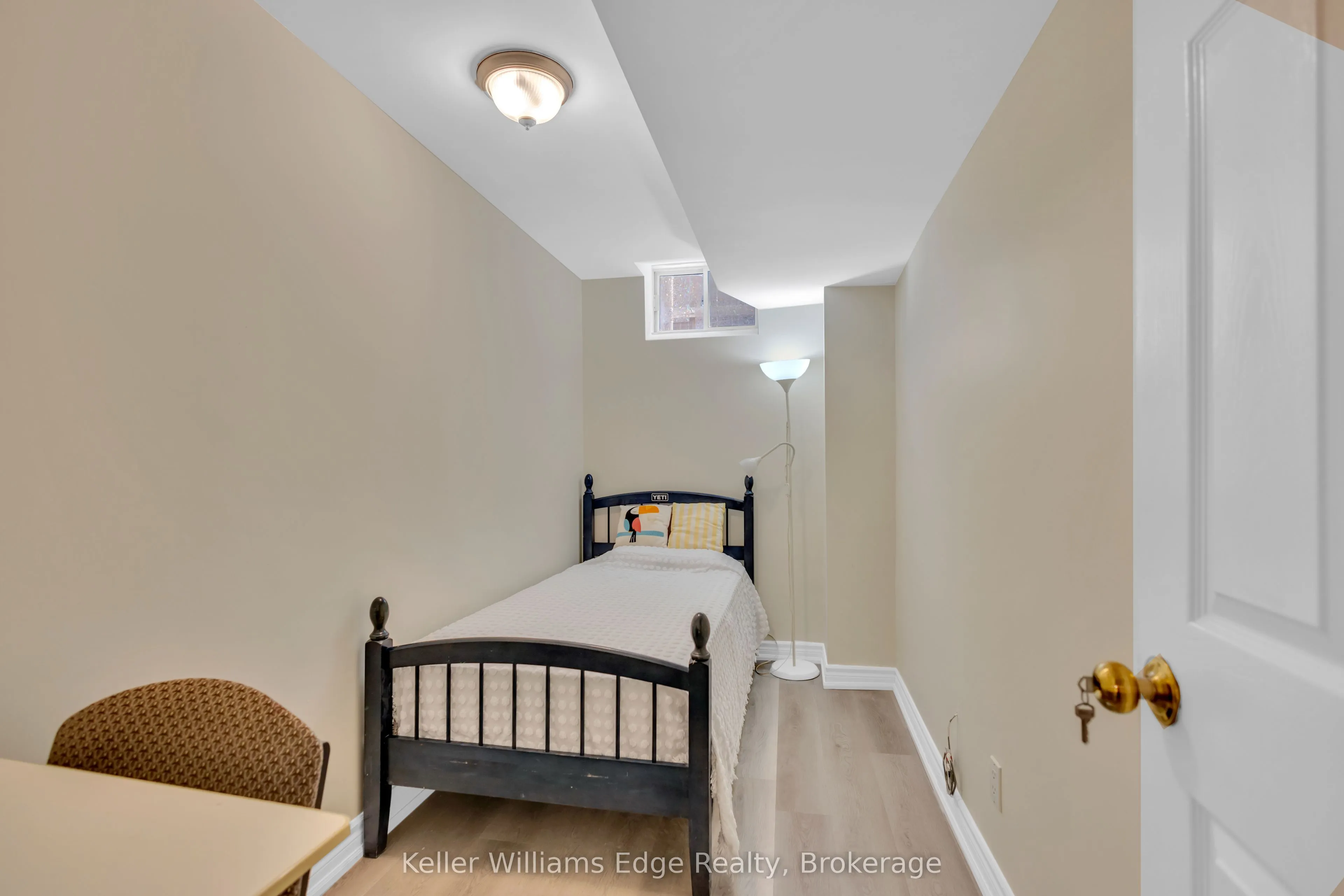 2241 Adirondak Trail