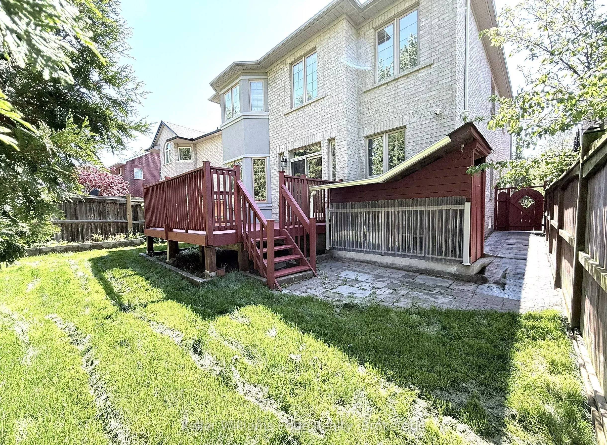 2241 Adirondak Trail