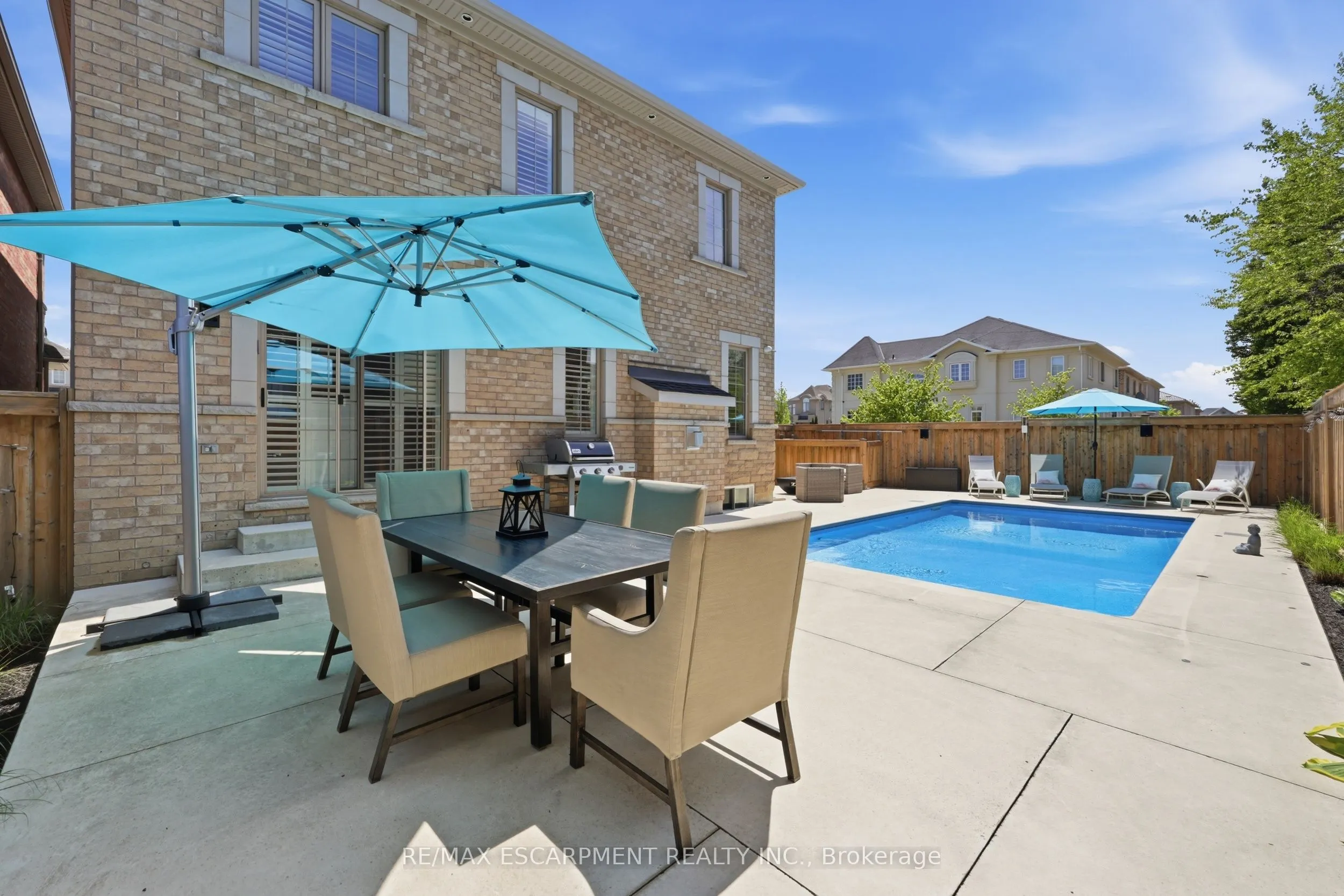 4645 Doug Wright Drive