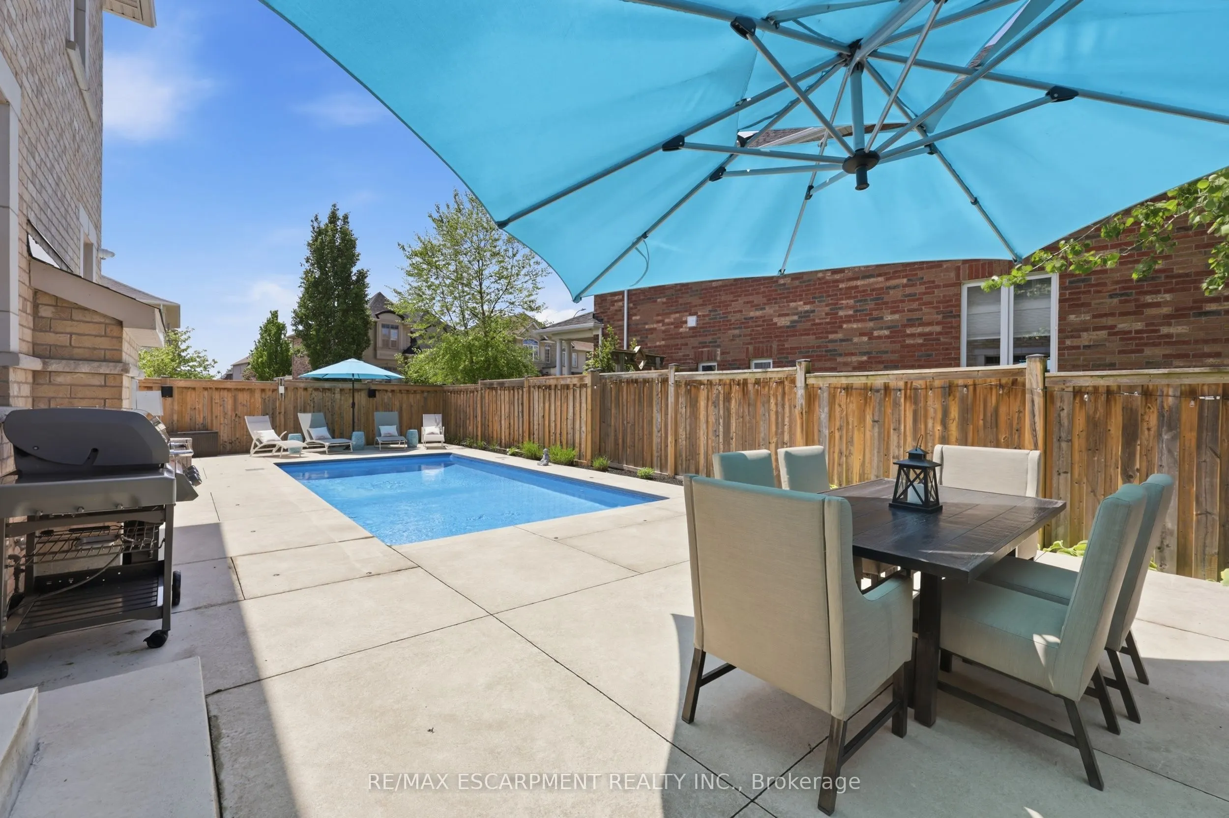 4645 Doug Wright Drive
