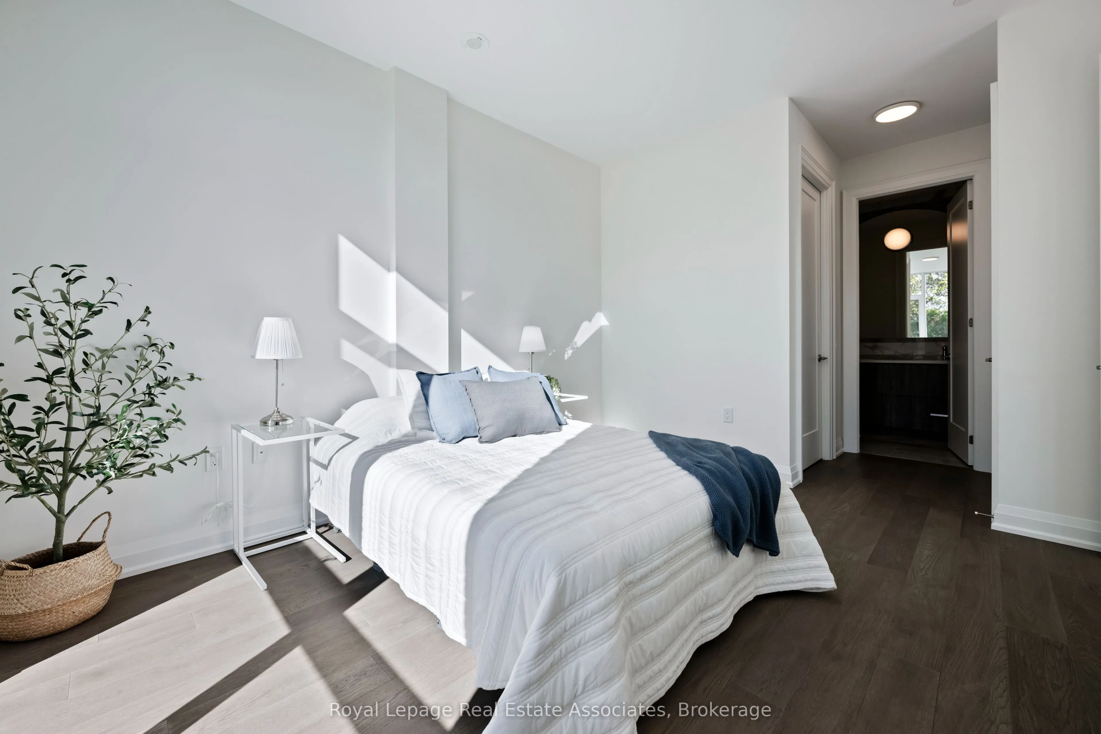 42 Mill Street #209