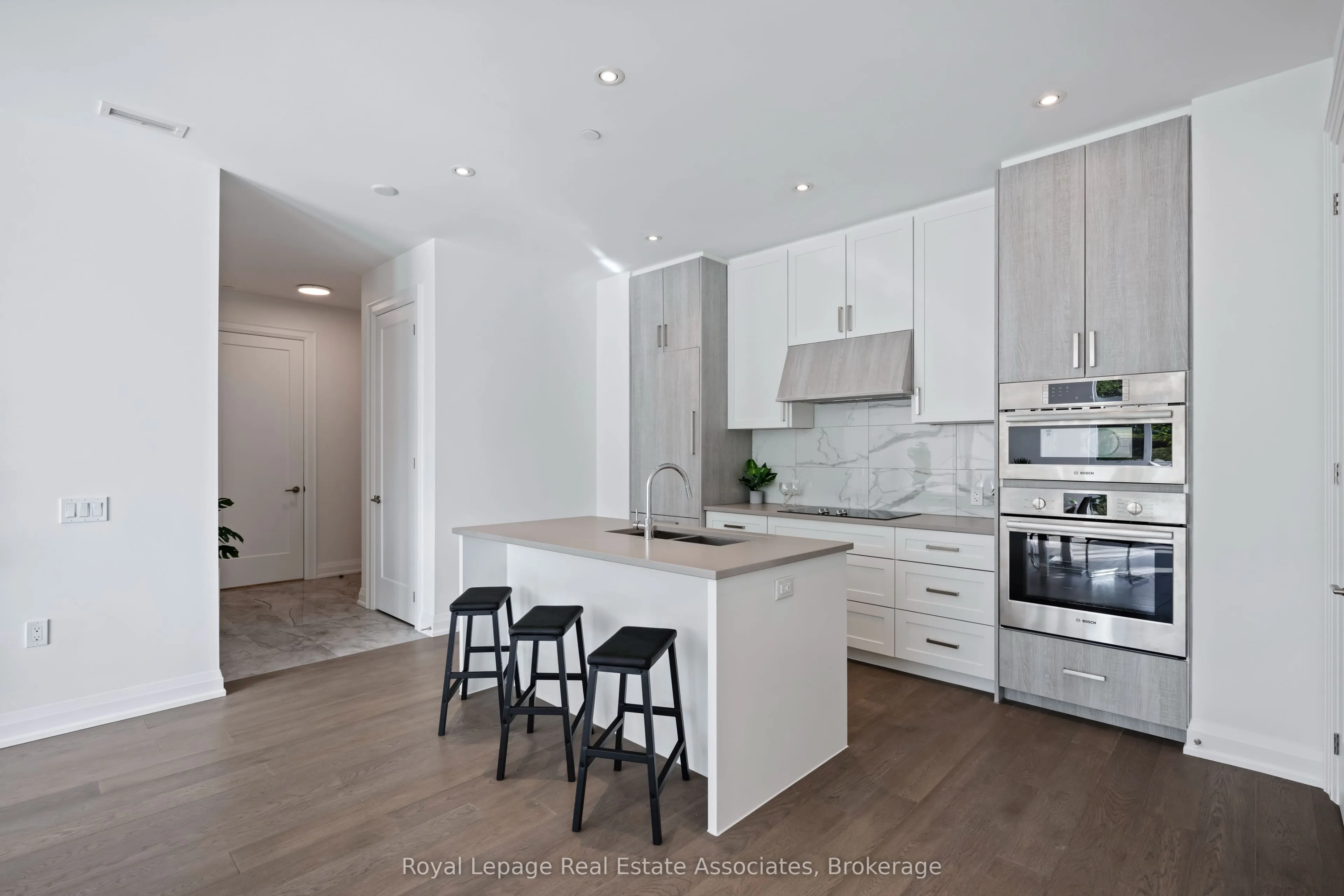 42 Mill Street #209