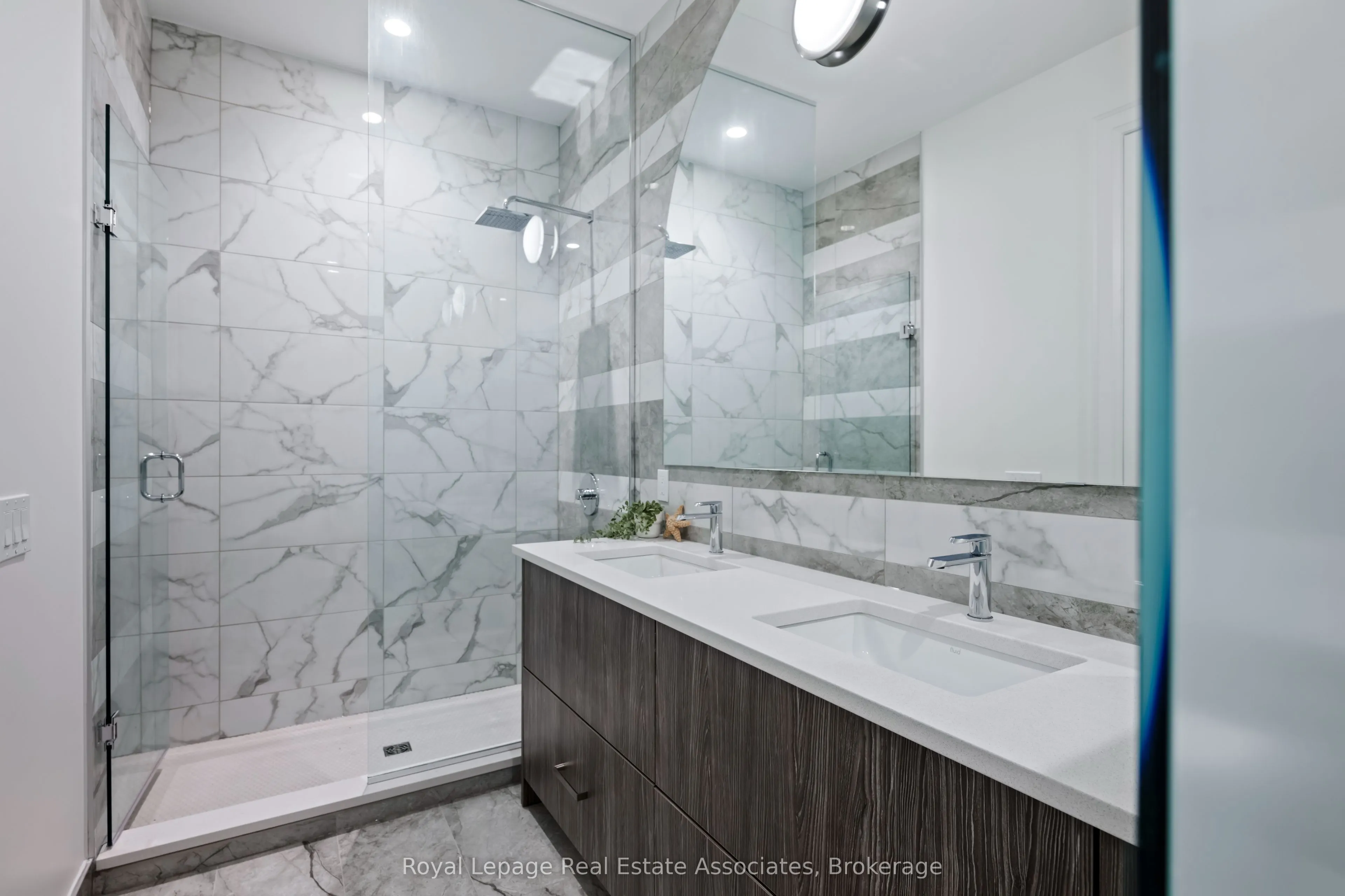 42 Mill Street #209