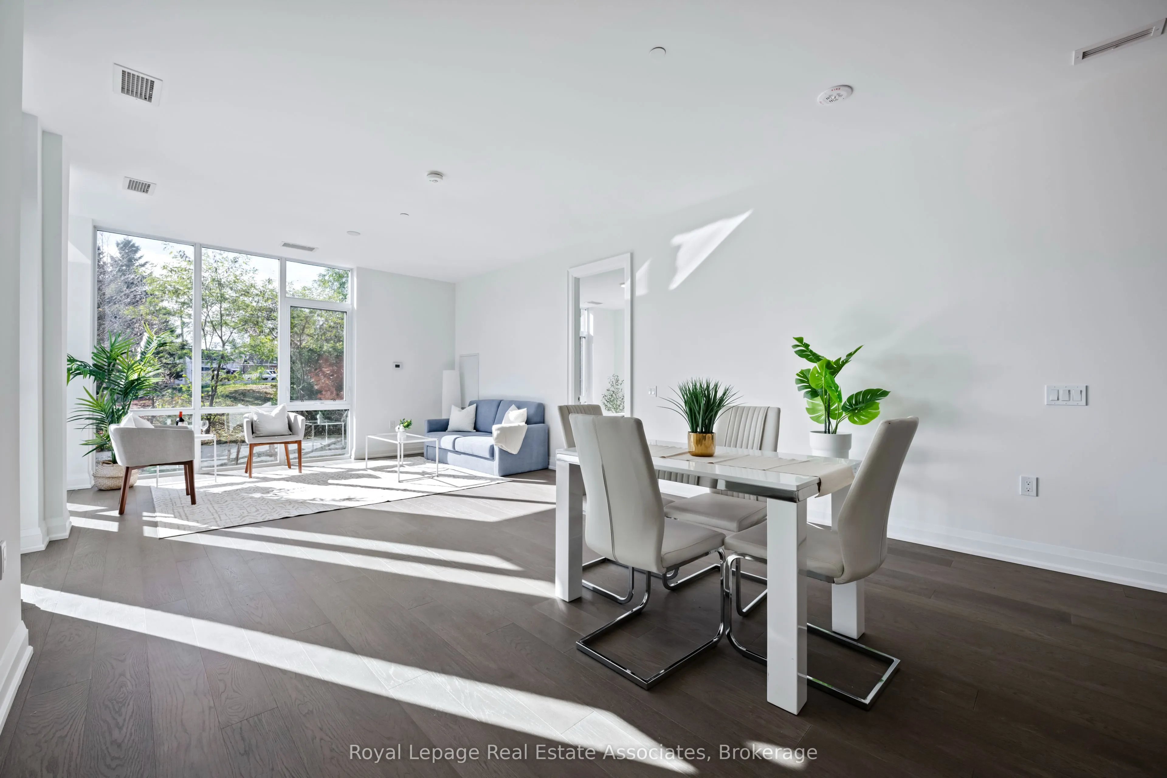 42 Mill Street #209