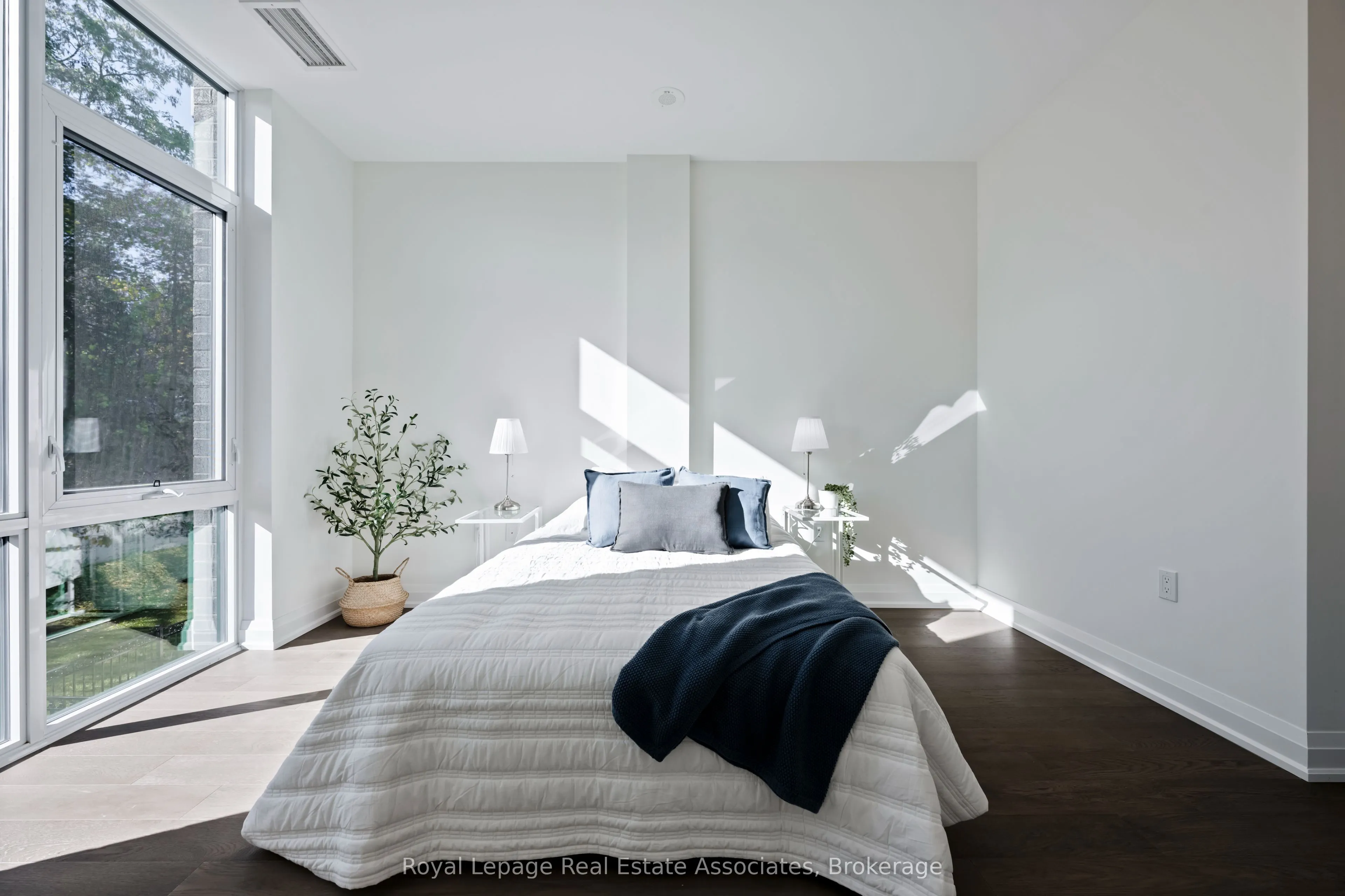 42 Mill Street #209