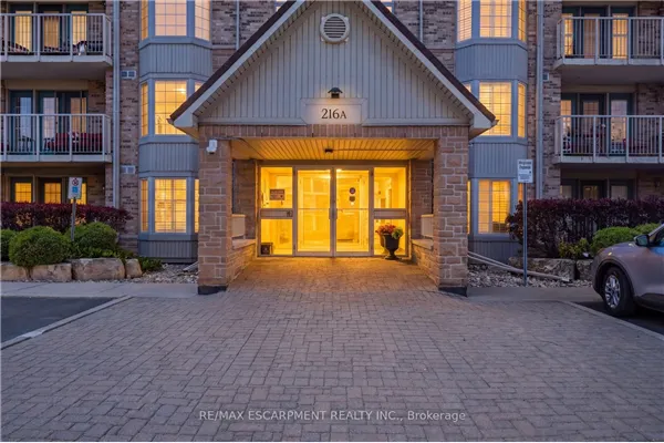 216 Plains Road W