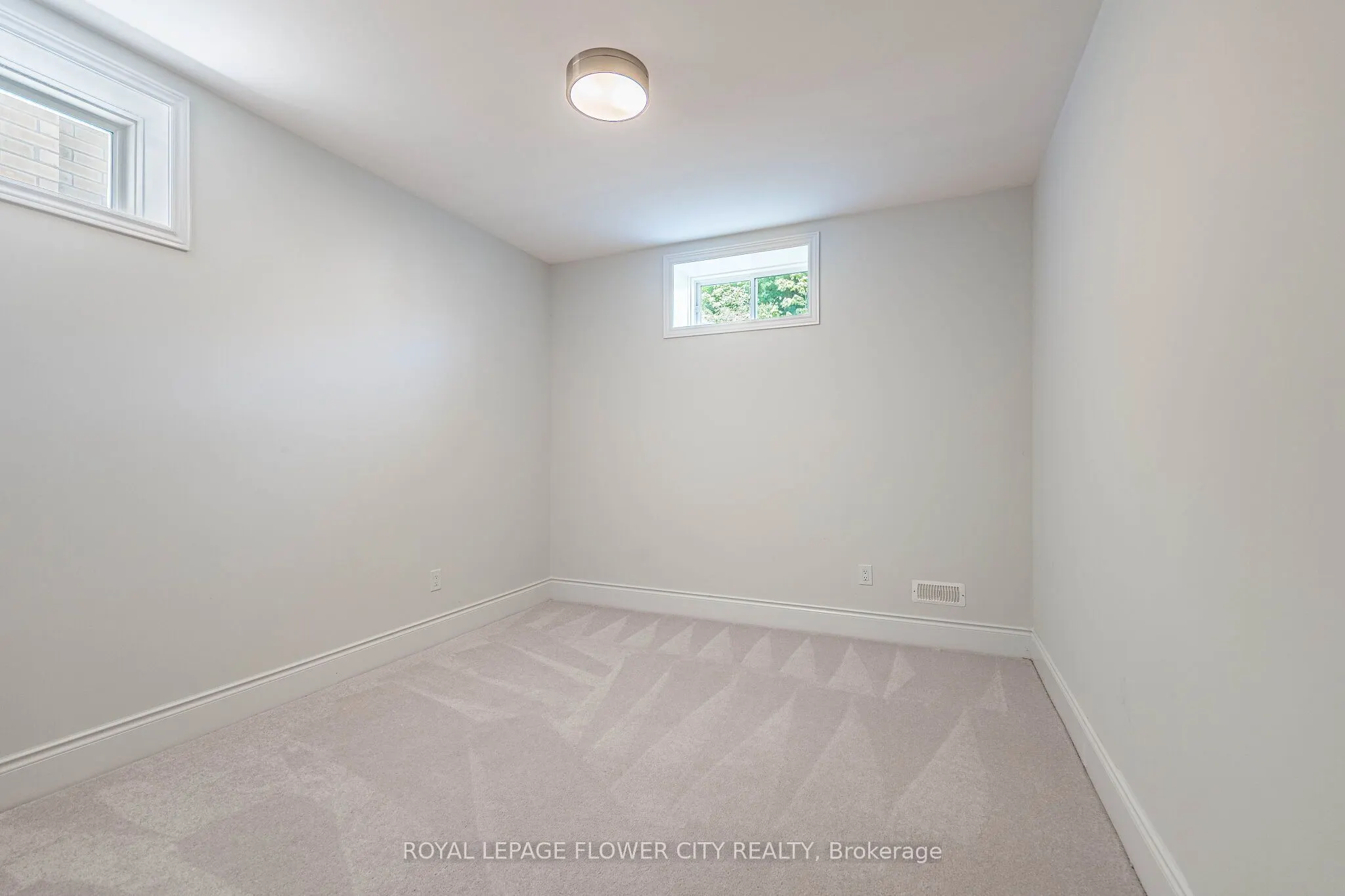 14 Richard Oxtoby Road