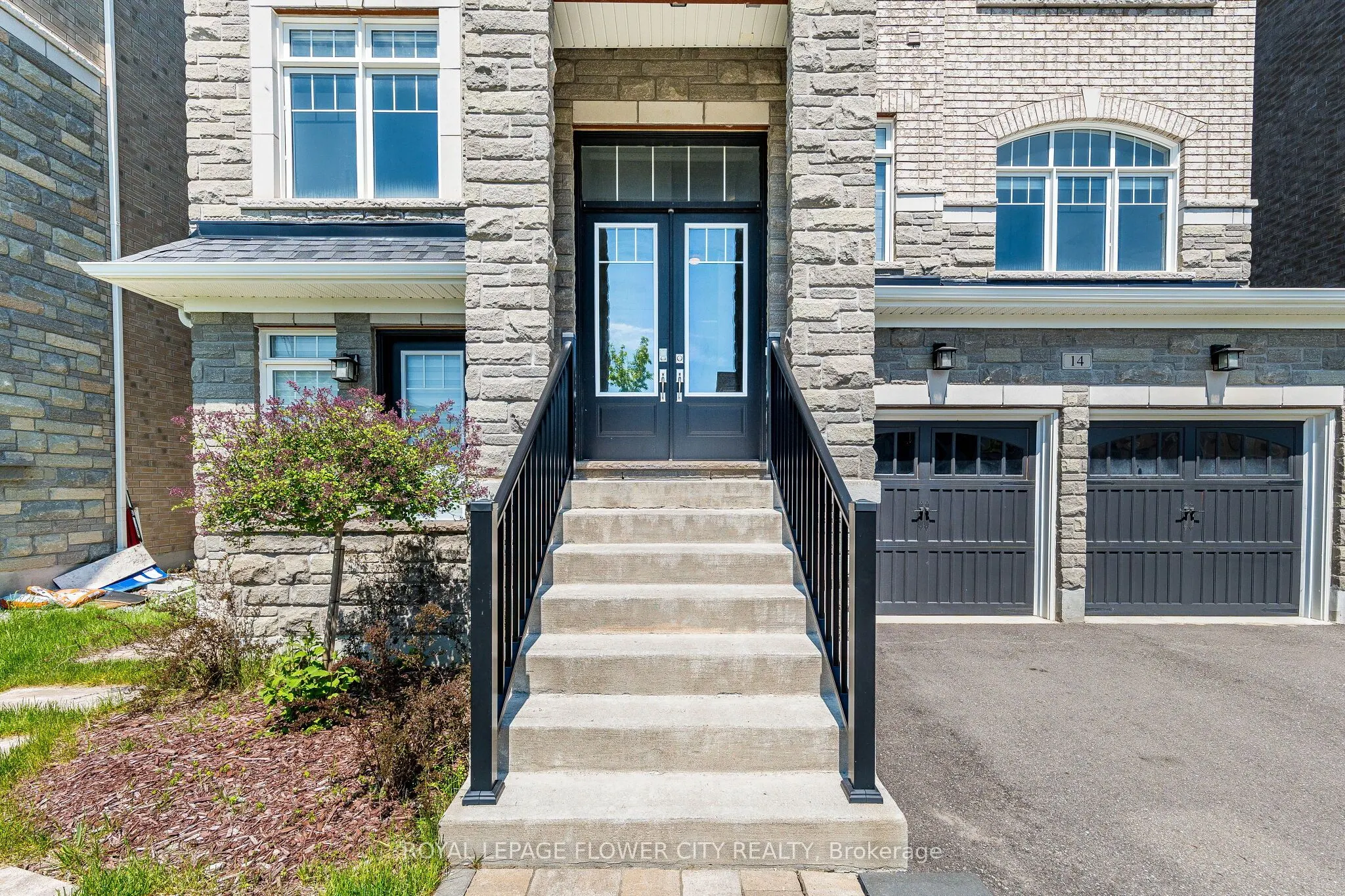 14 Richard Oxtoby Road