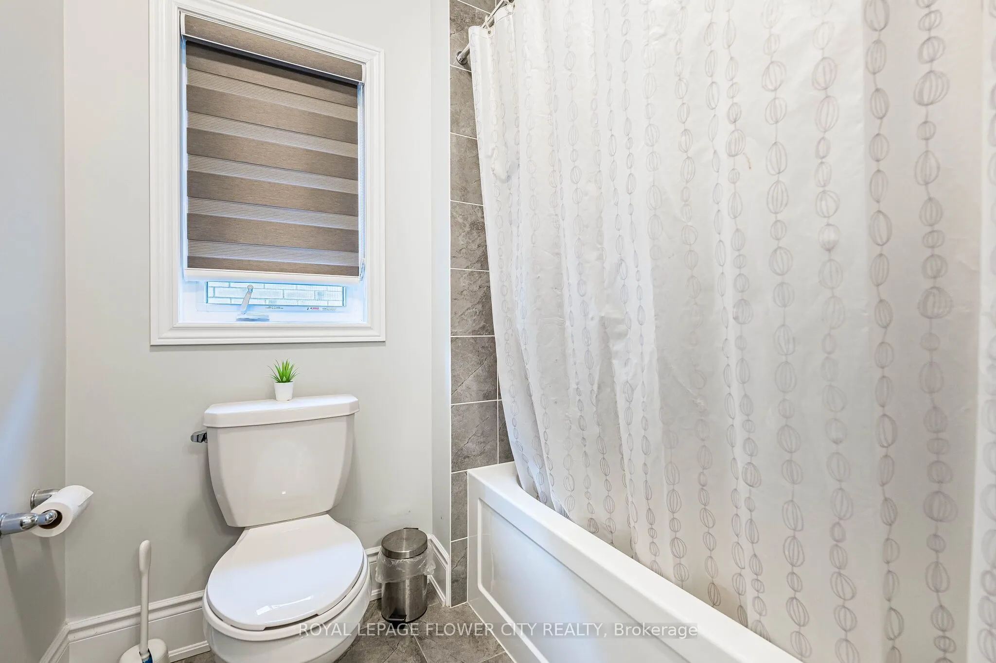 14 Richard Oxtoby Road