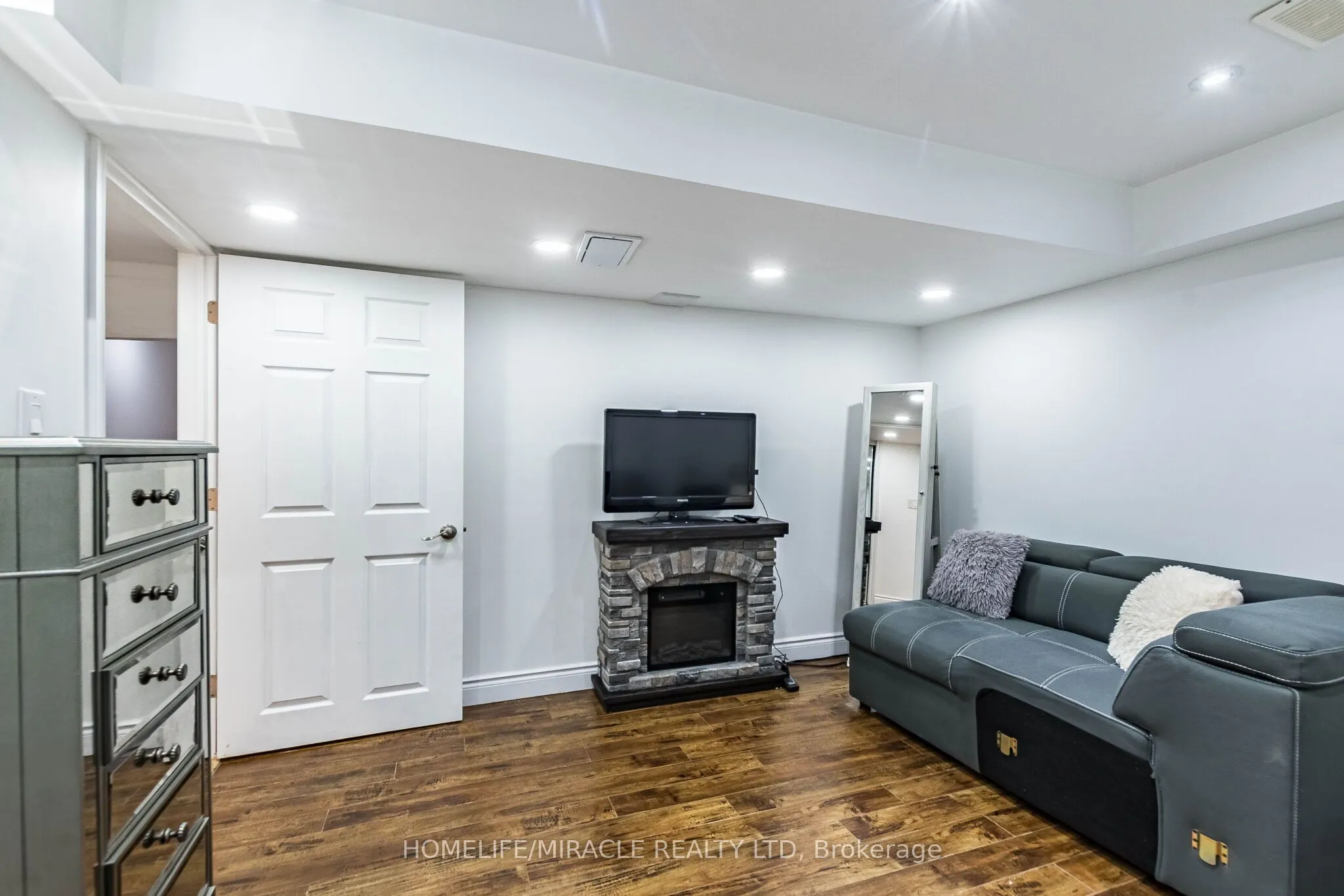 244 ANDREWS Trail