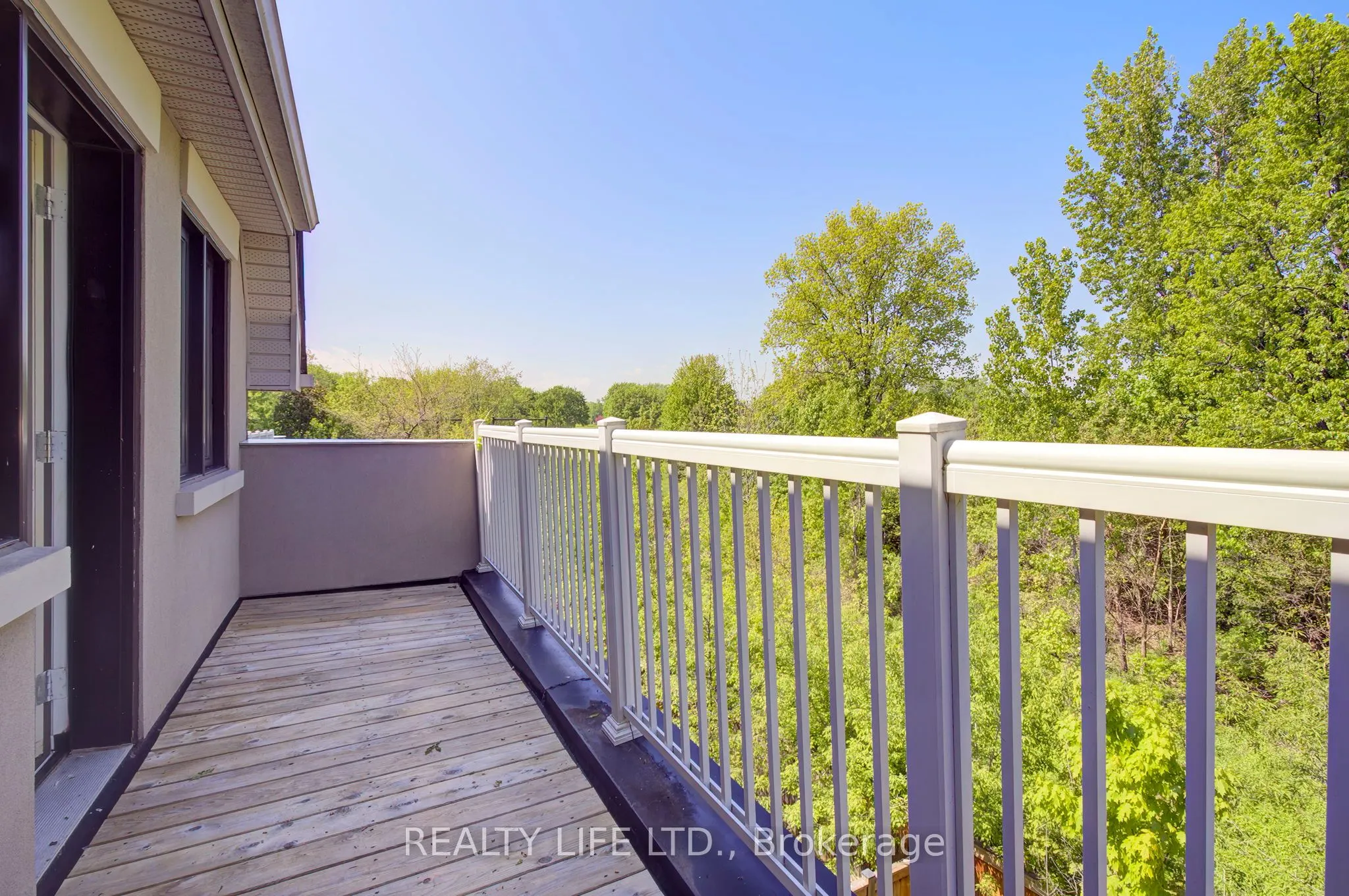 1209 Owls Head Road