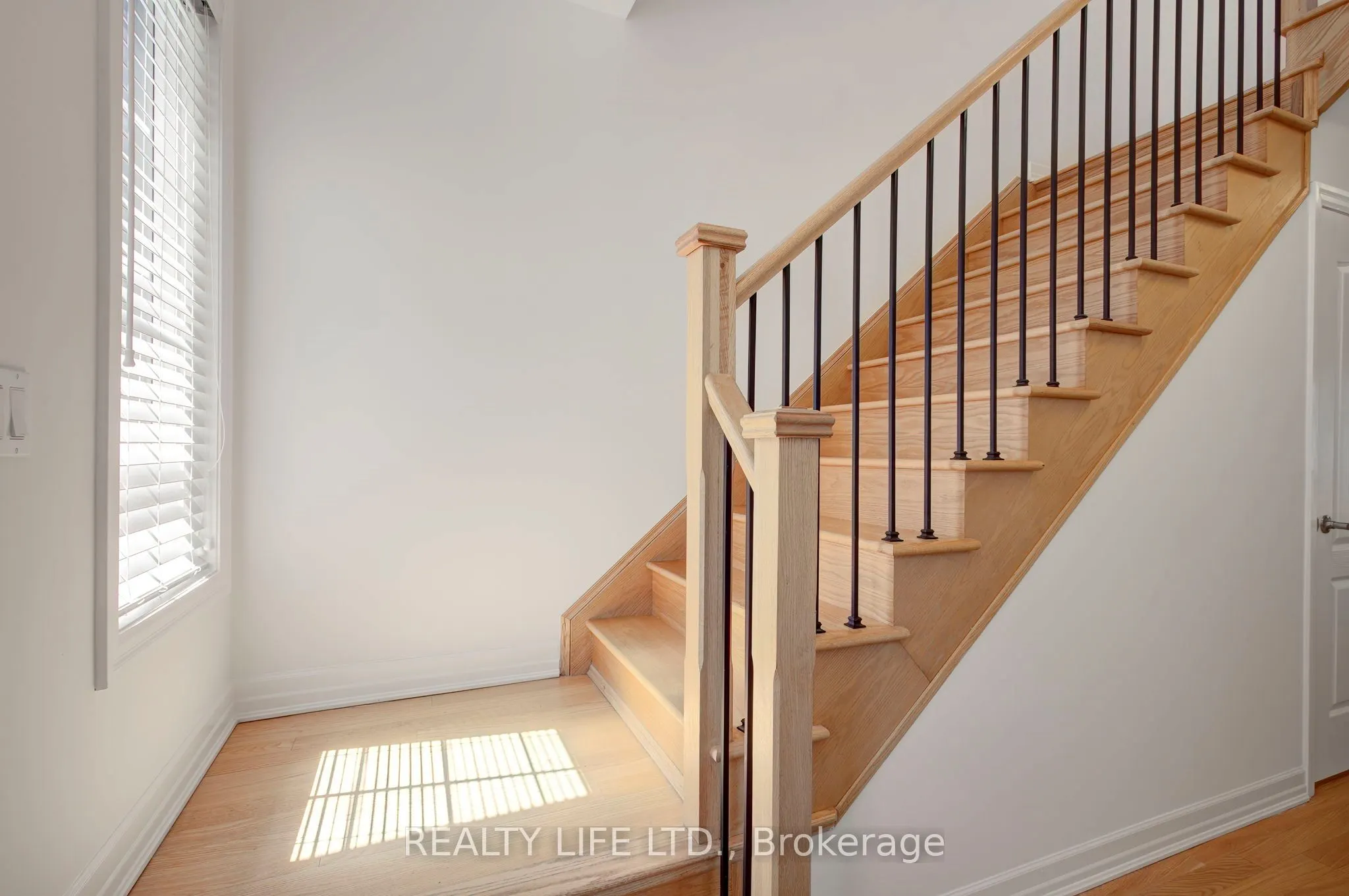 1209 Owls Head Road