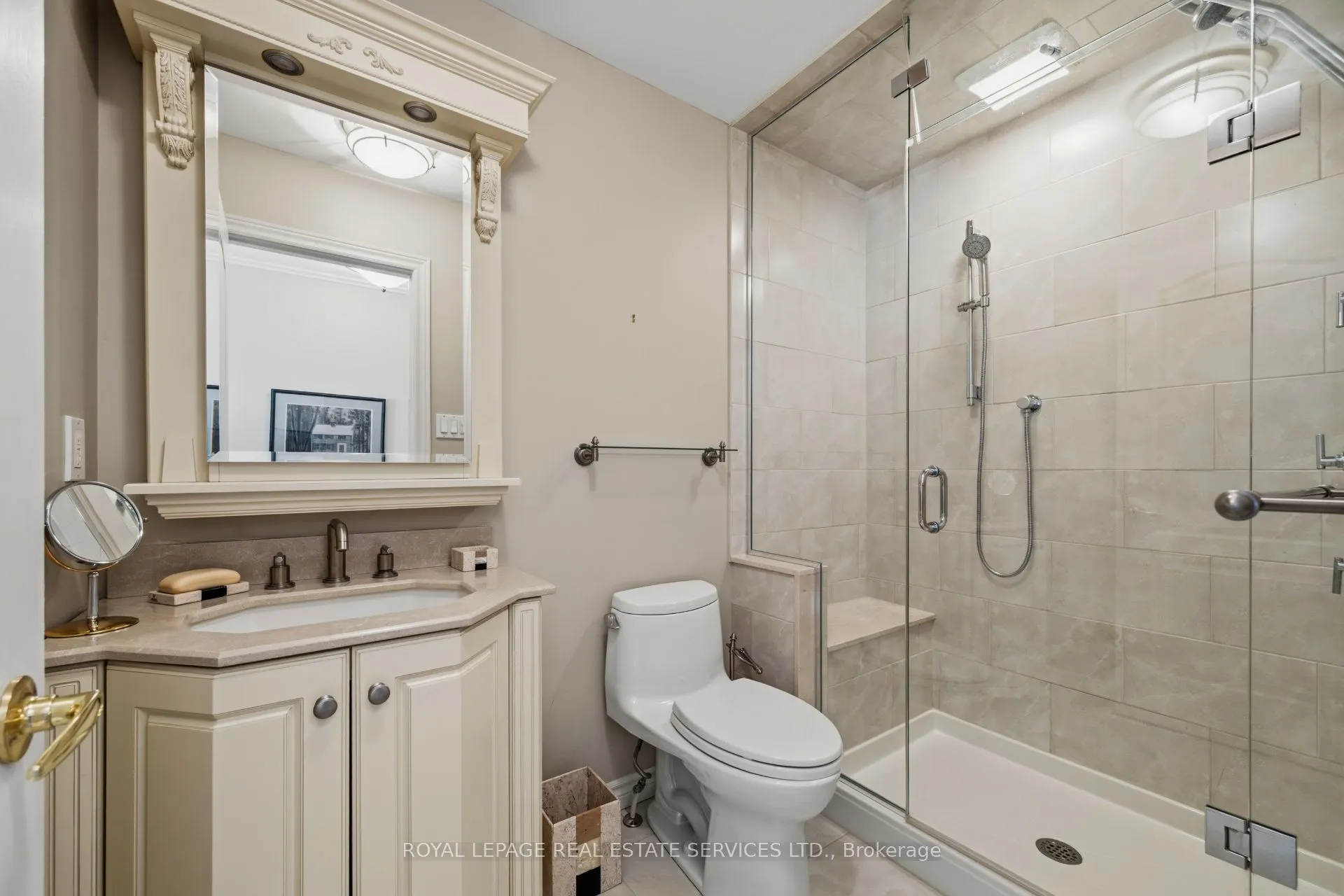 2130 Dickson Road #10