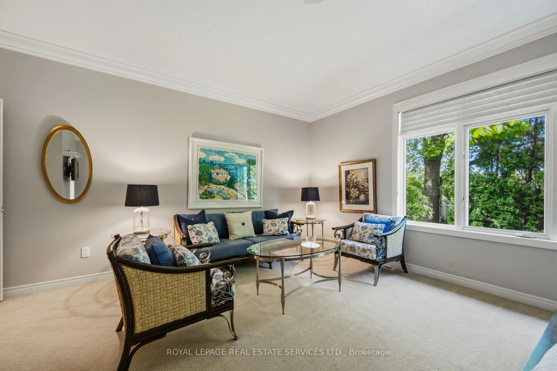 2130 Dickson Road #10